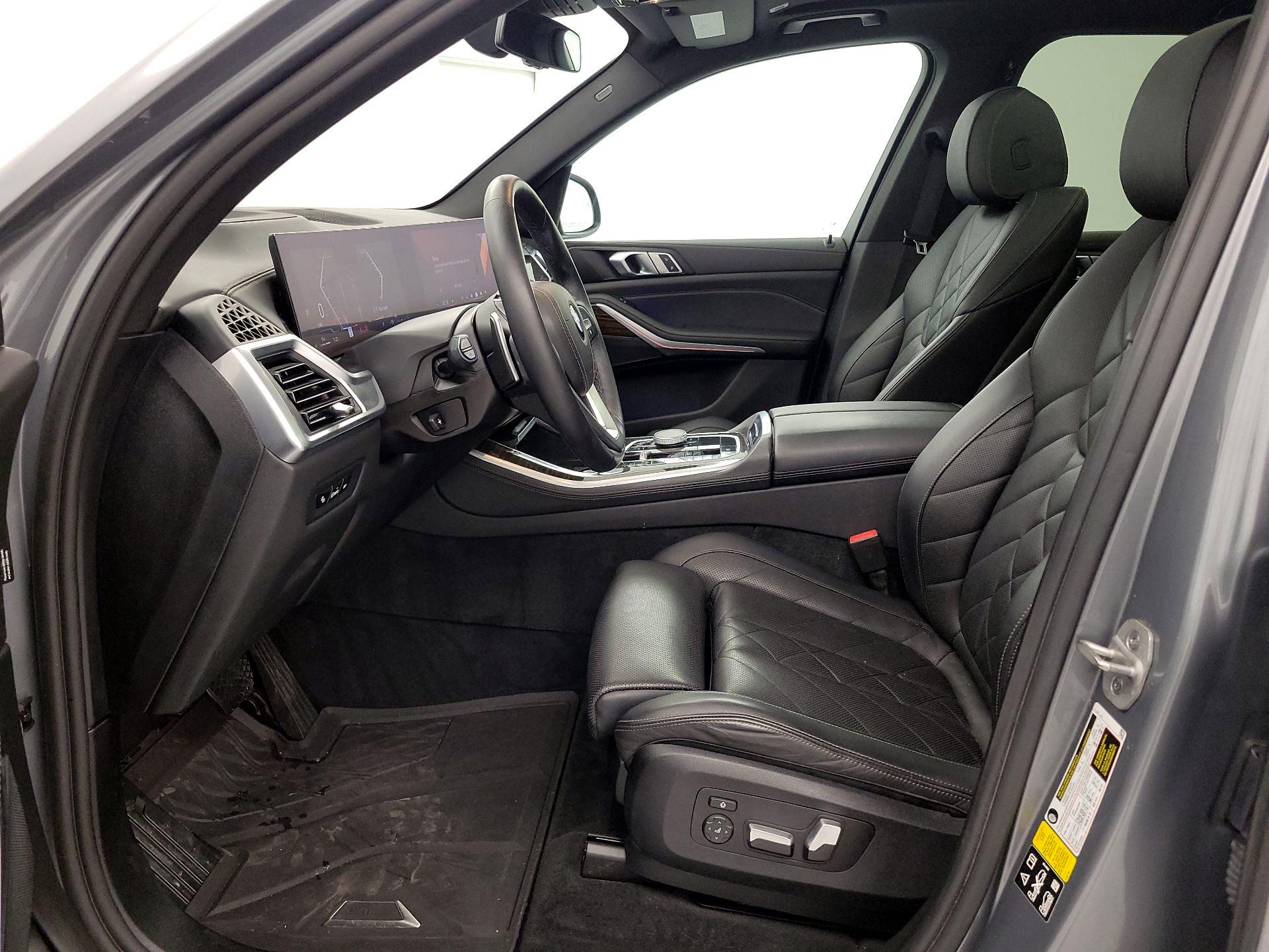 Thumbnail: 2024 BMW X5 - 11