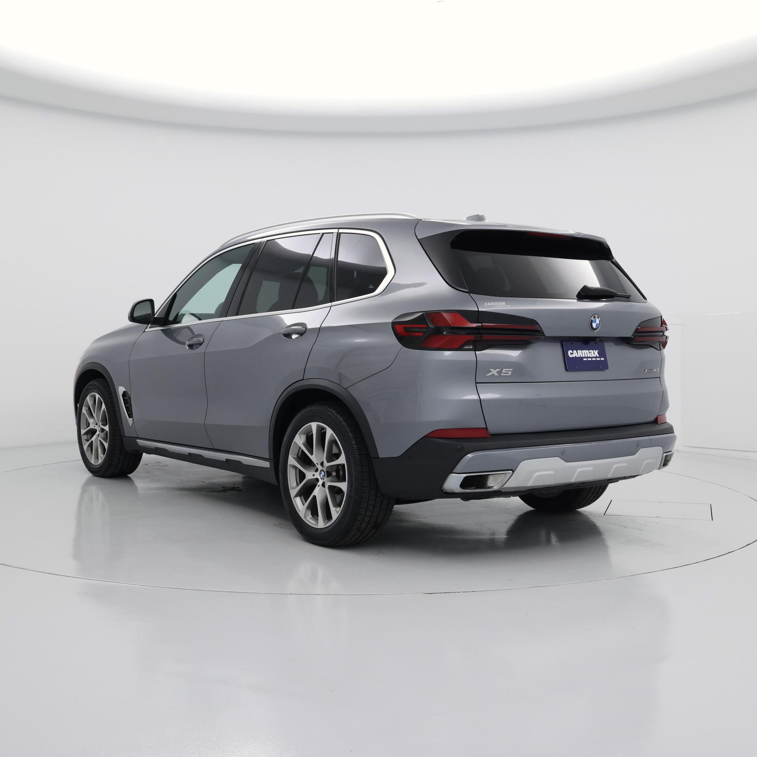 Thumbnail: 2024 BMW X5 - 2