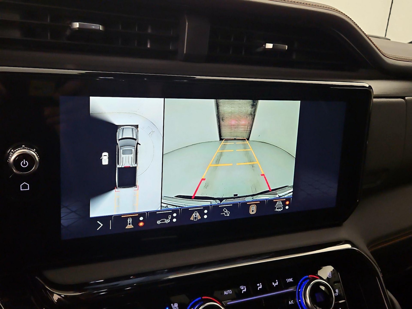2026 GMC Sierra 1500 AT4 - Photo 16