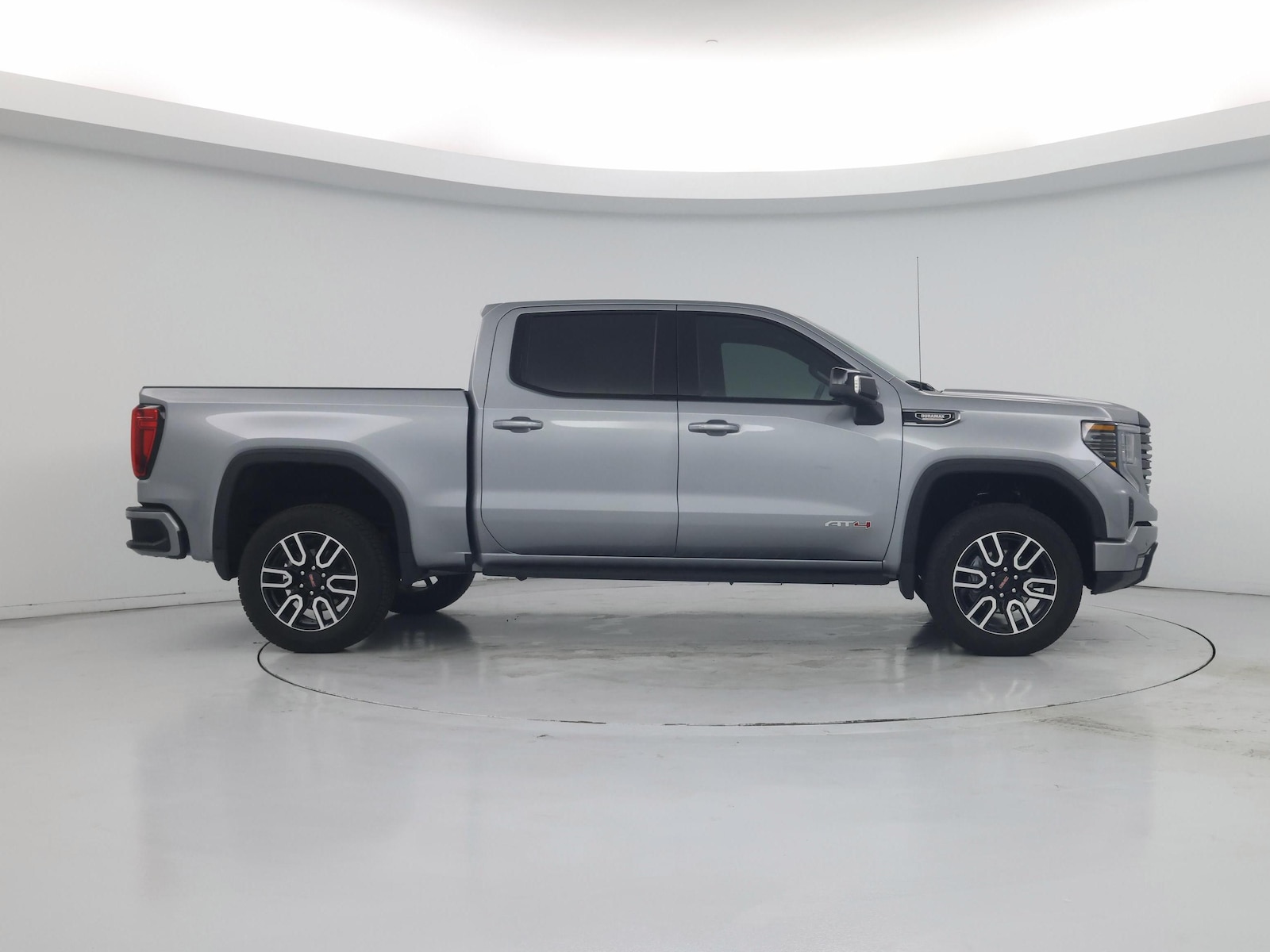 2026 GMC Sierra 1500 AT4 - Photo 8