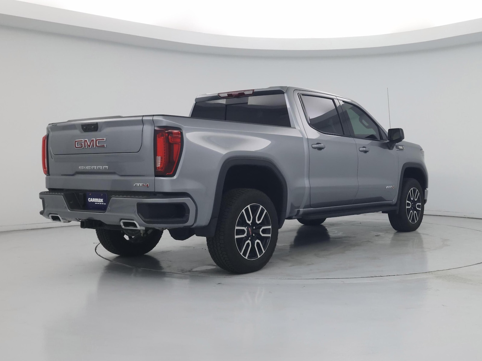 2026 GMC Sierra 1500 AT4 - Photo 9