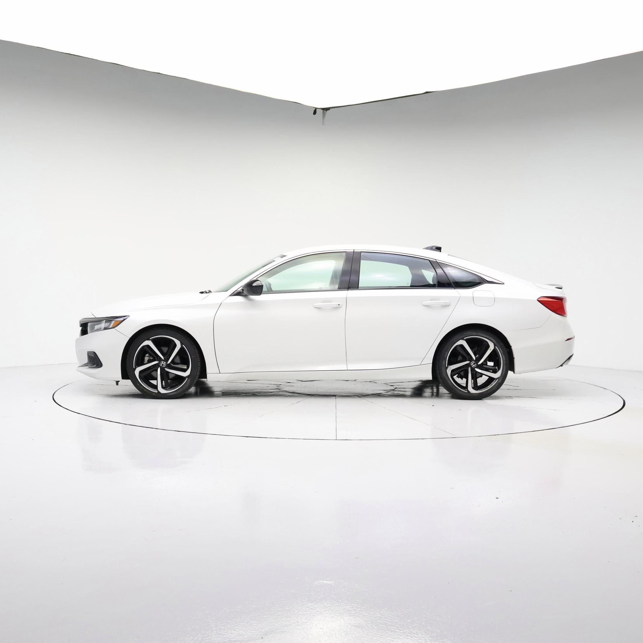 Thumbnail: 2022 Honda Accord - 3