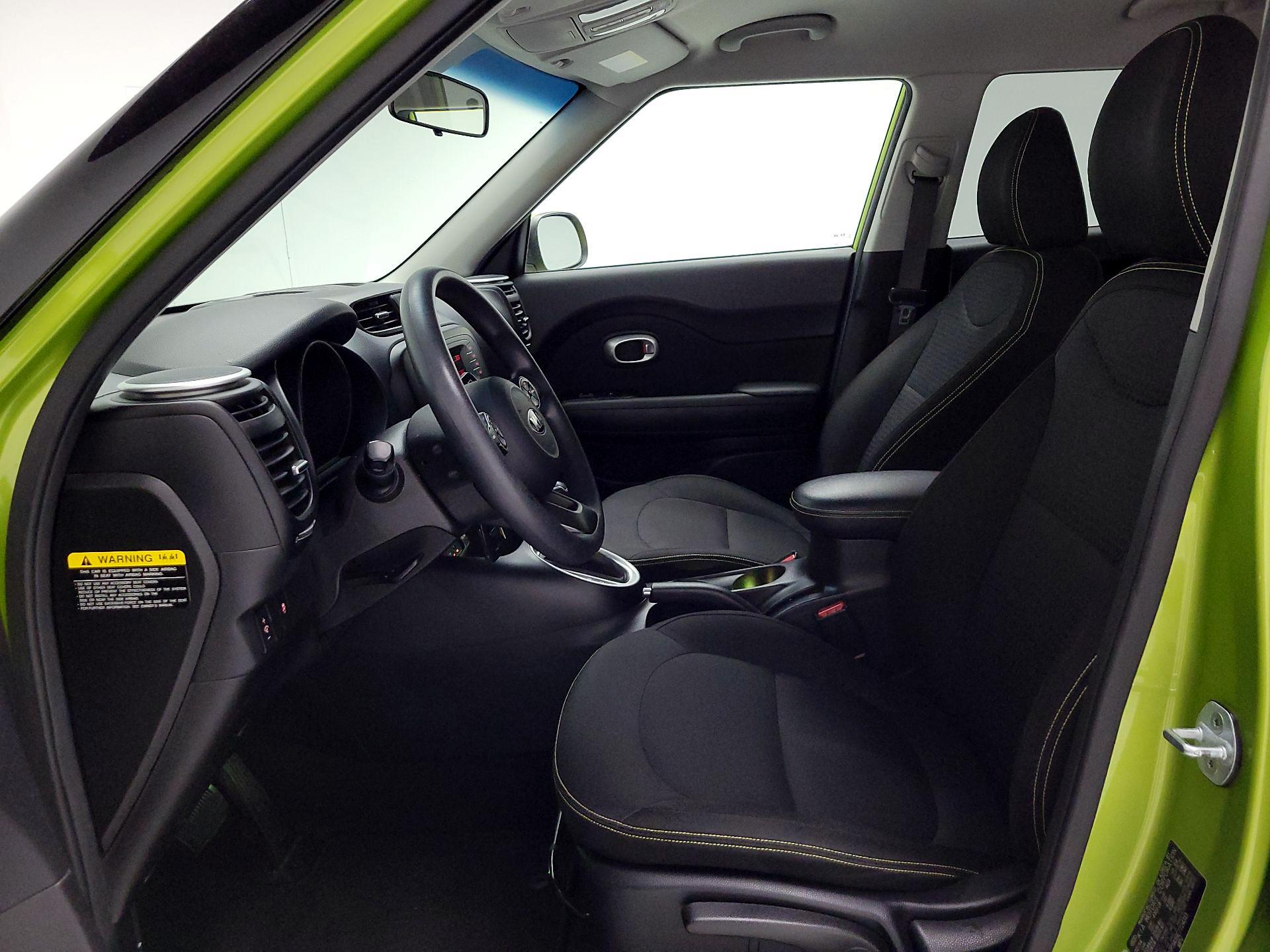 Thumbnail: 2014 Kia Soul - 11