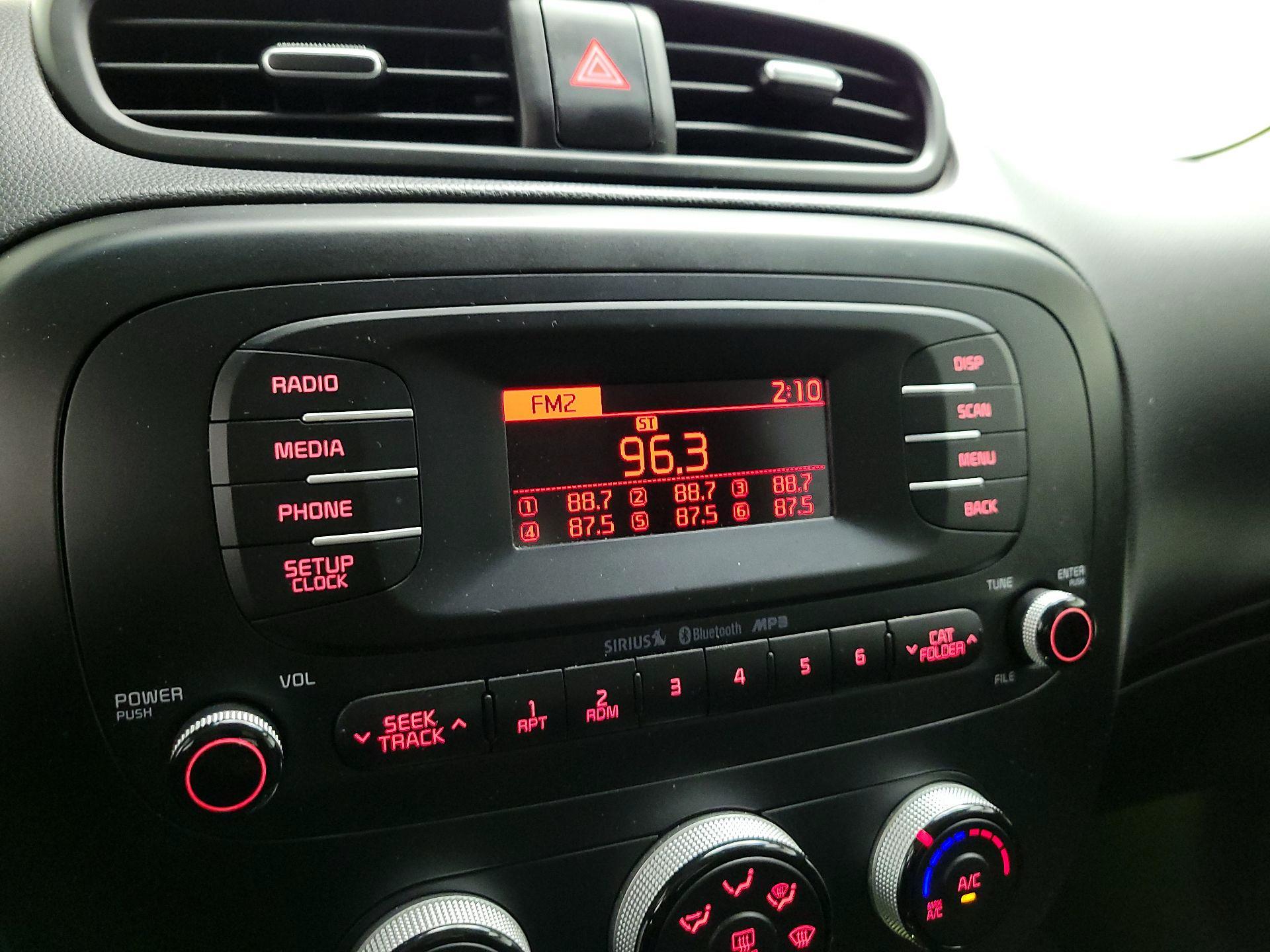 Thumbnail: 2014 Kia Soul - 14