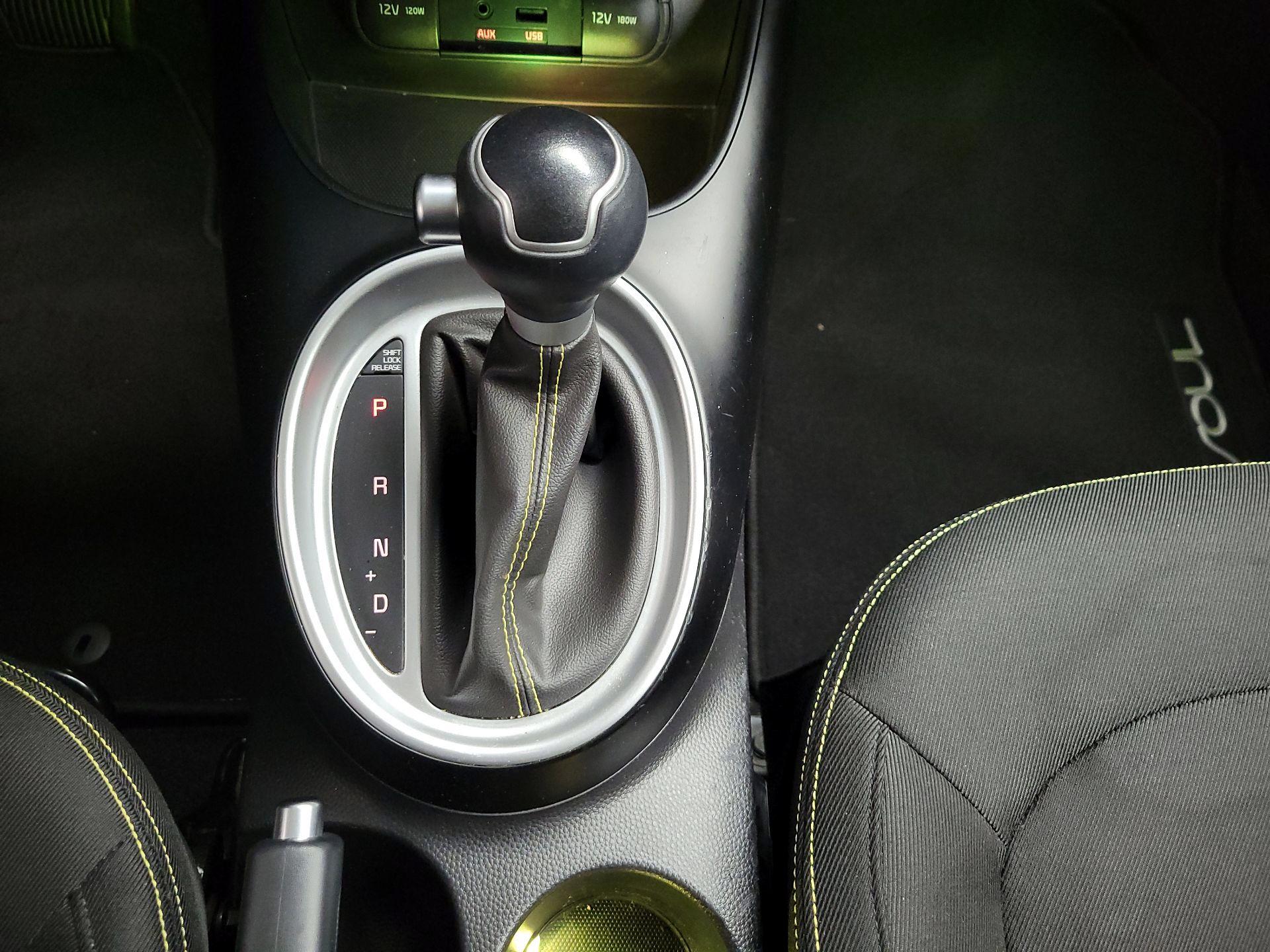 Thumbnail: 2014 Kia Soul - 16