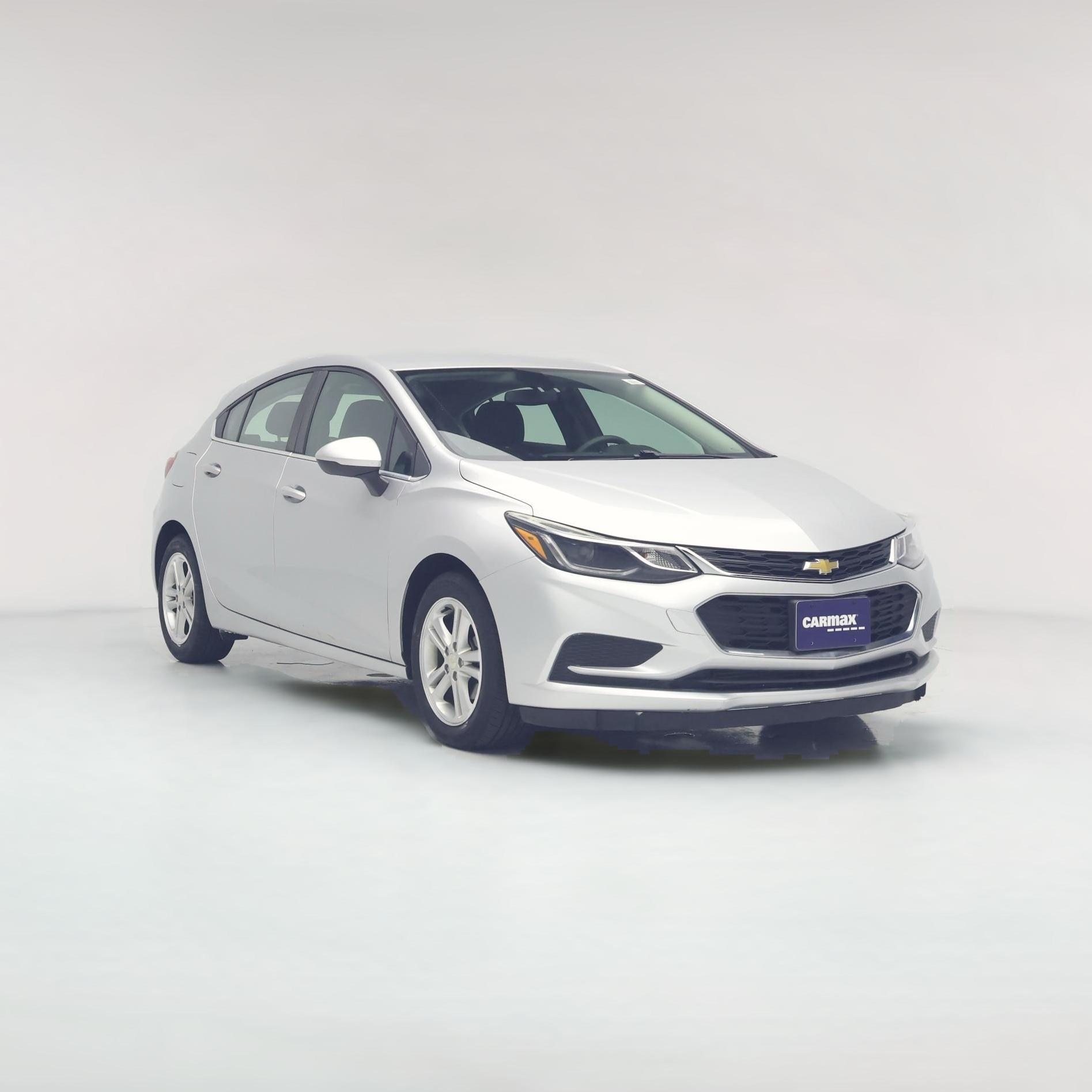 Thumbnail: 2017 Chevrolet Cruze - 1