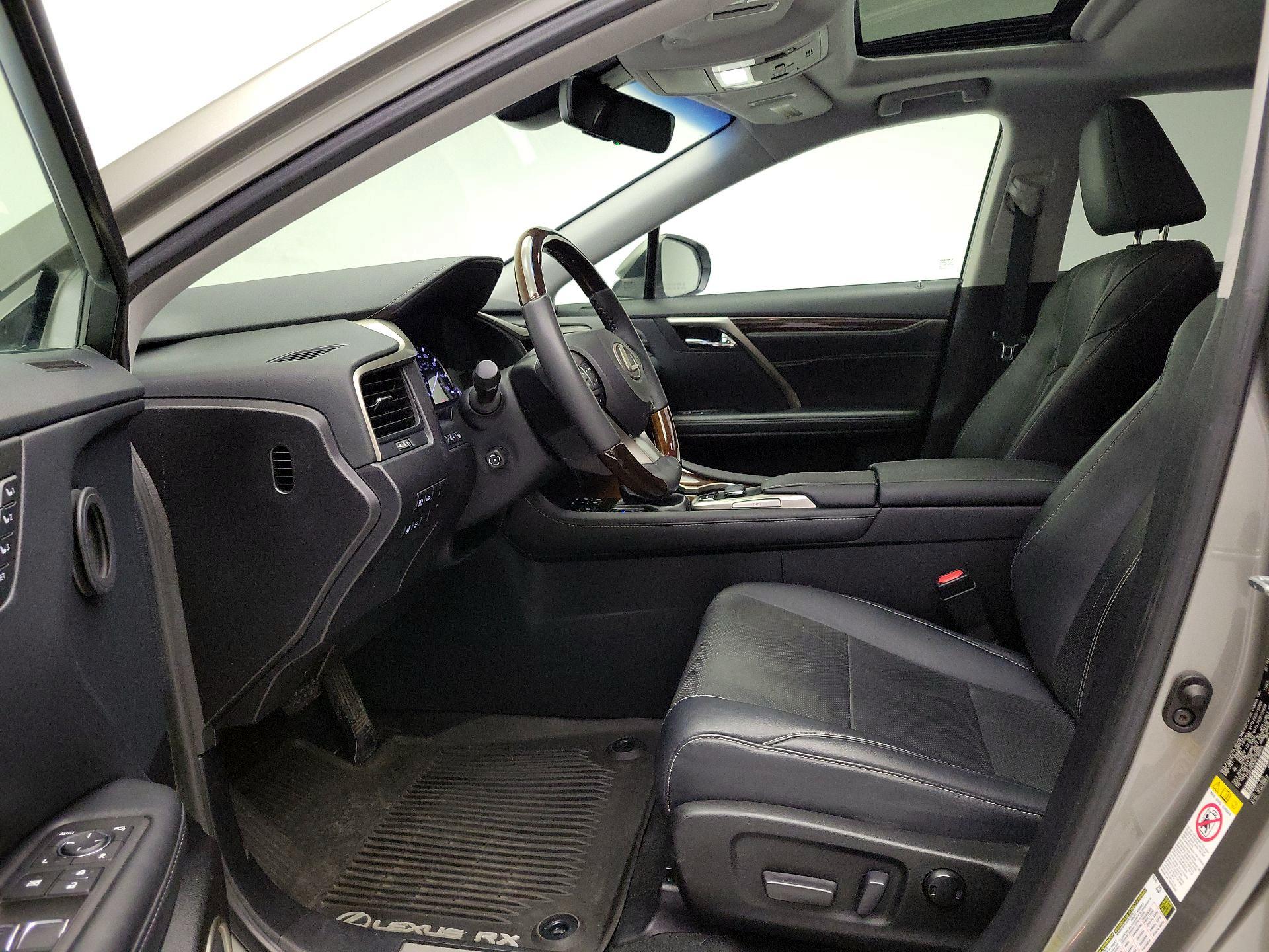 Thumbnail: 2019 Lexus RX - 11