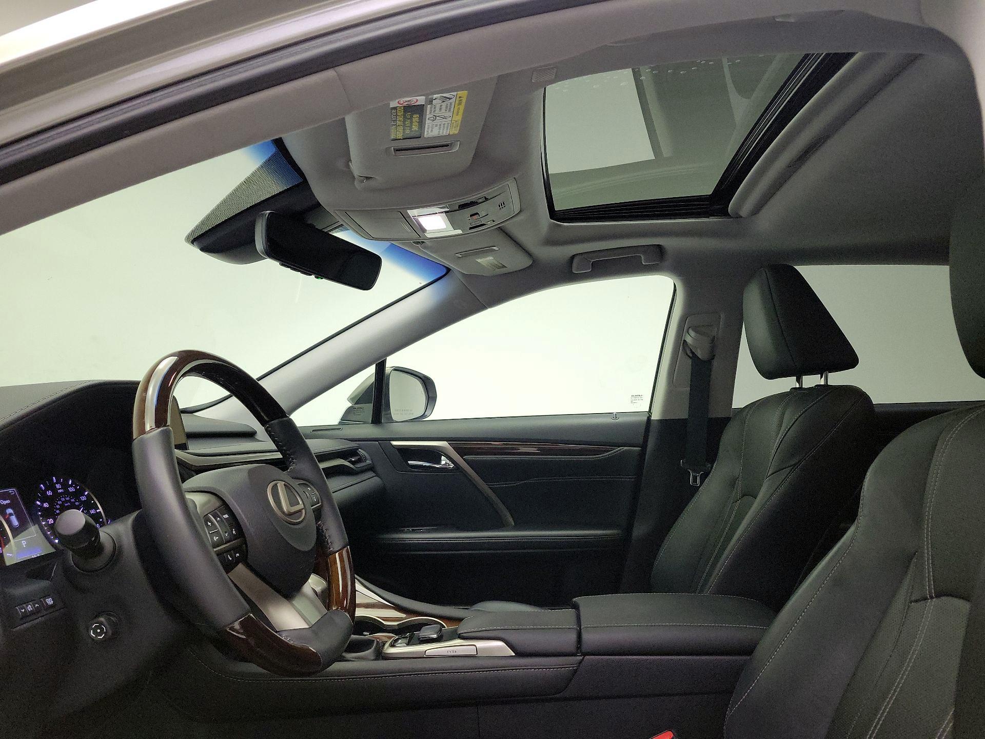 Thumbnail: 2019 Lexus RX - 20