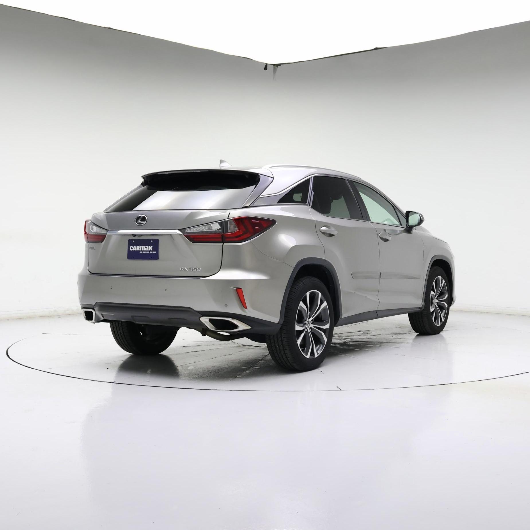 Thumbnail: 2019 Lexus RX - 8