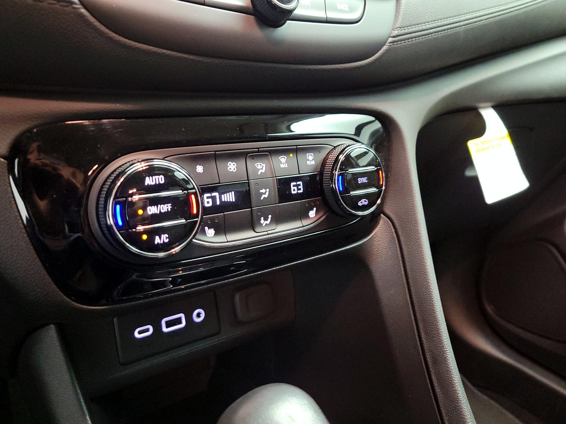 Thumbnail: 2023 Buick Encore GX - 14