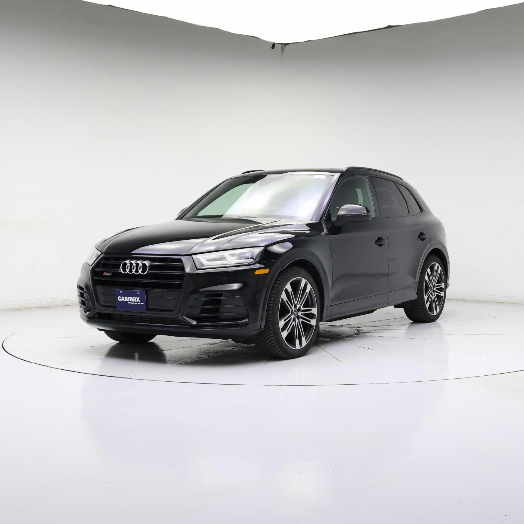Thumbnail: 2020 Audi SQ5 - 4