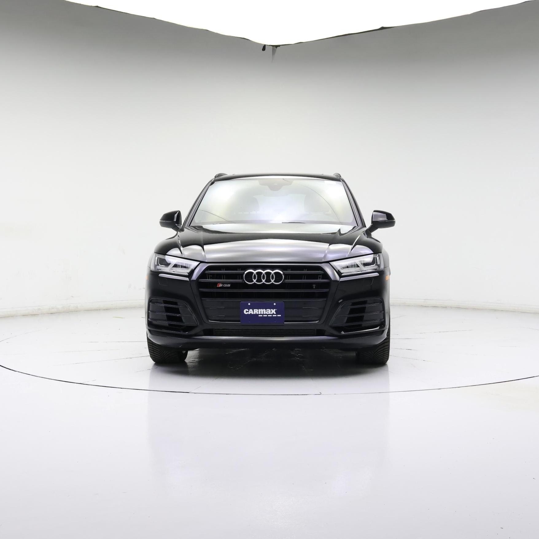 Thumbnail: 2020 Audi SQ5 - 5