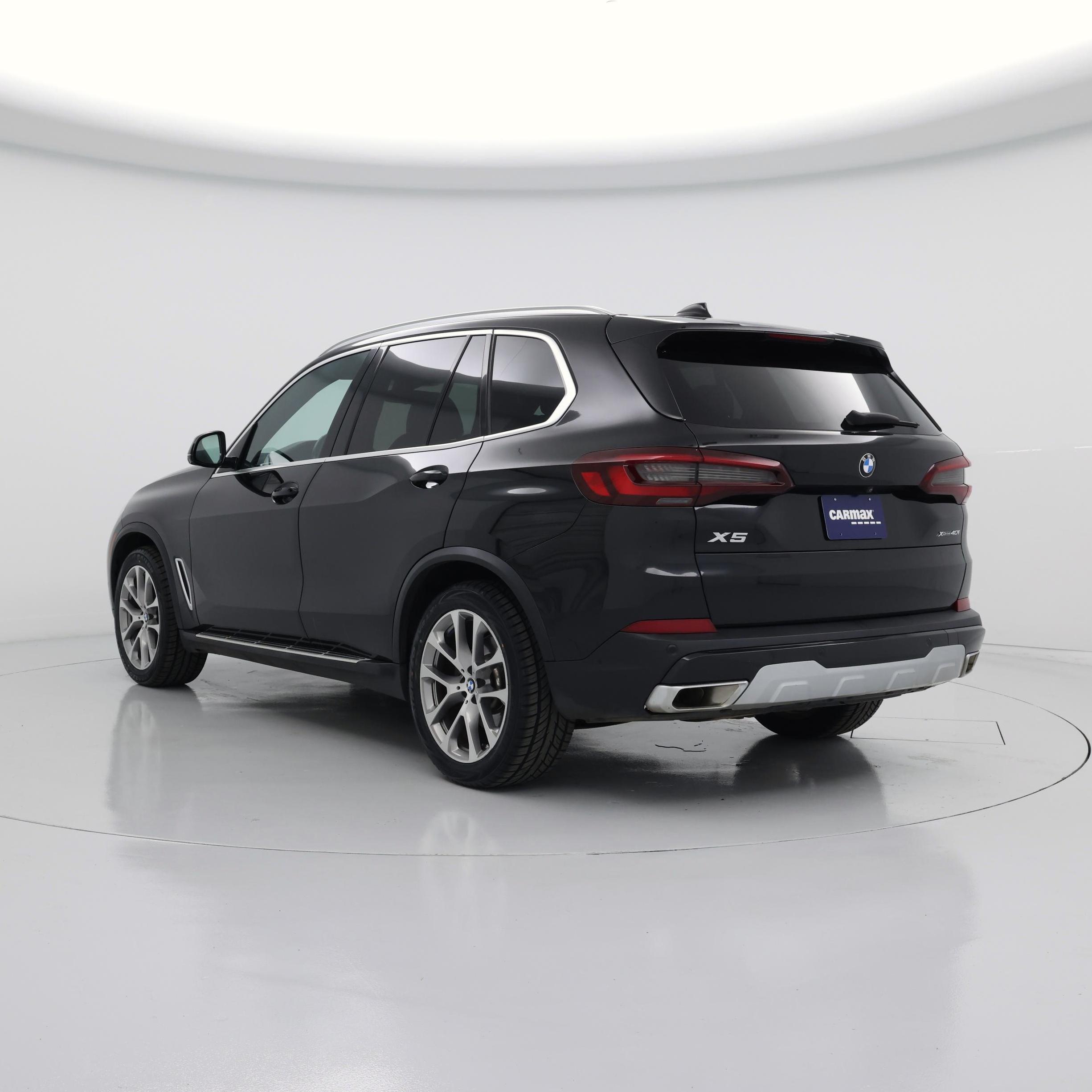 Thumbnail: 2023 BMW X5 - 2