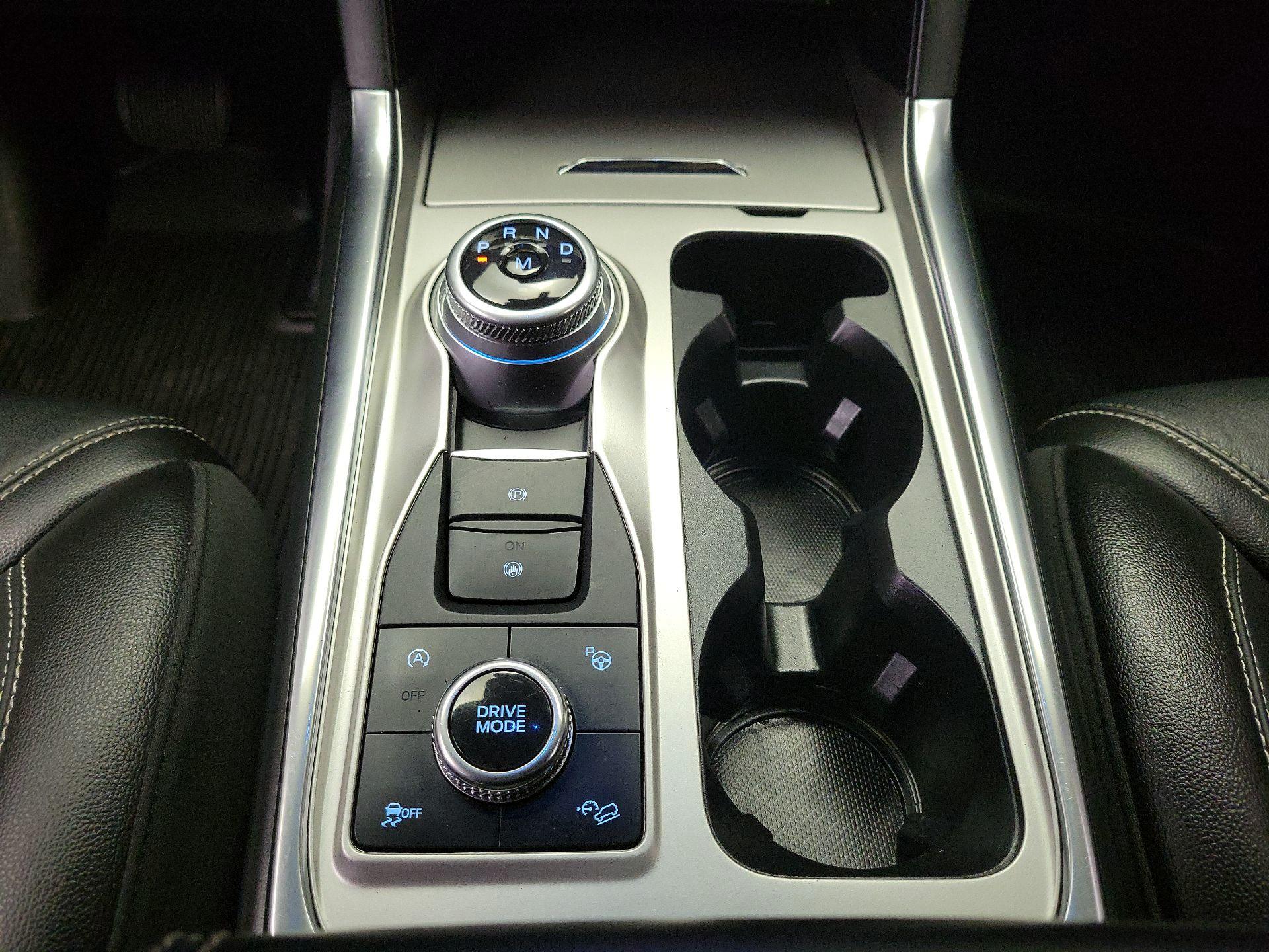 Thumbnail: 2020 Ford Explorer - 18