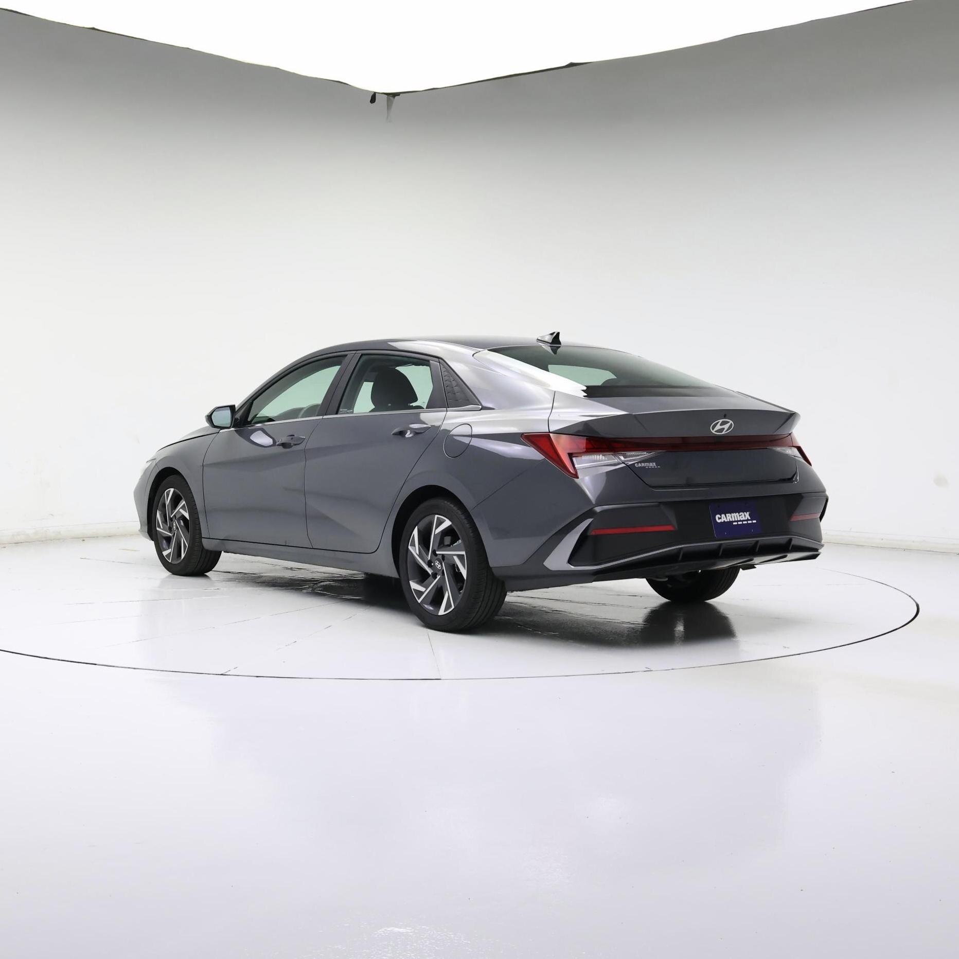 Thumbnail: 2024 Hyundai Elantra - 2