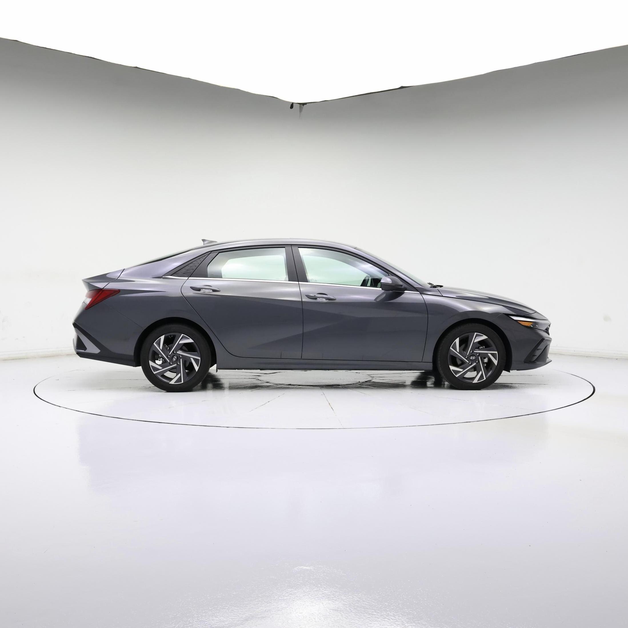Thumbnail: 2024 Hyundai Elantra - 7