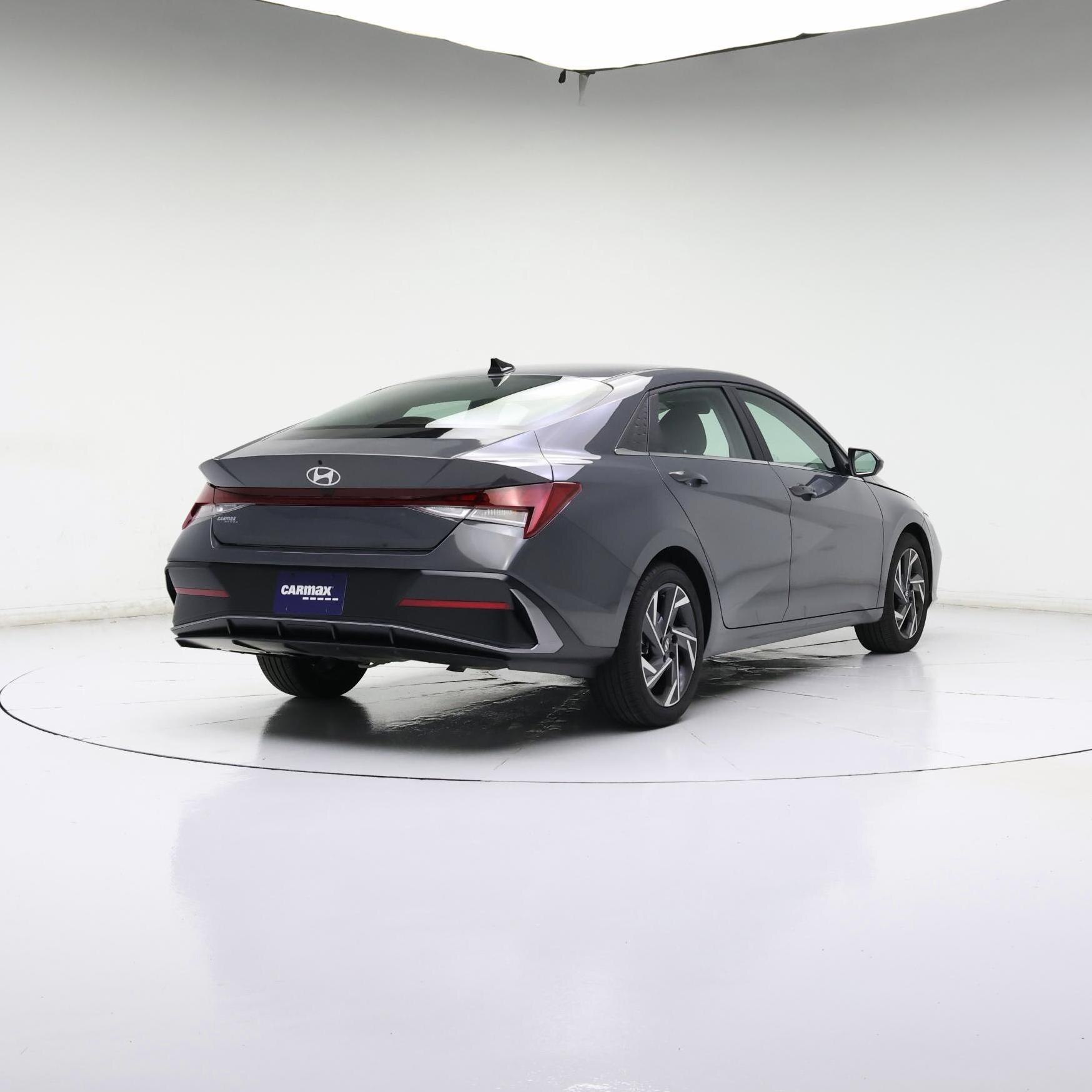 Thumbnail: 2024 Hyundai Elantra - 8