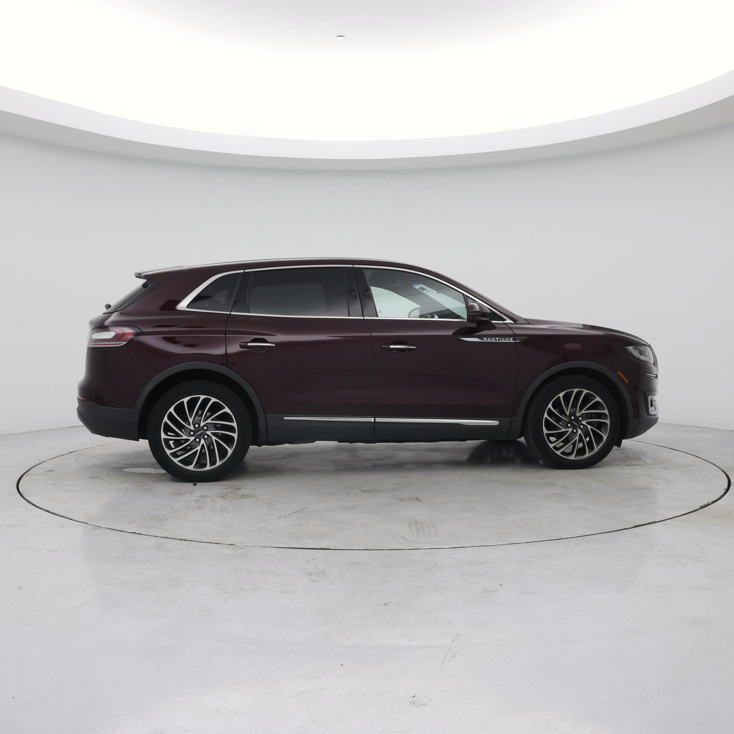 Thumbnail: 2020 Lincoln Nautilus - 7