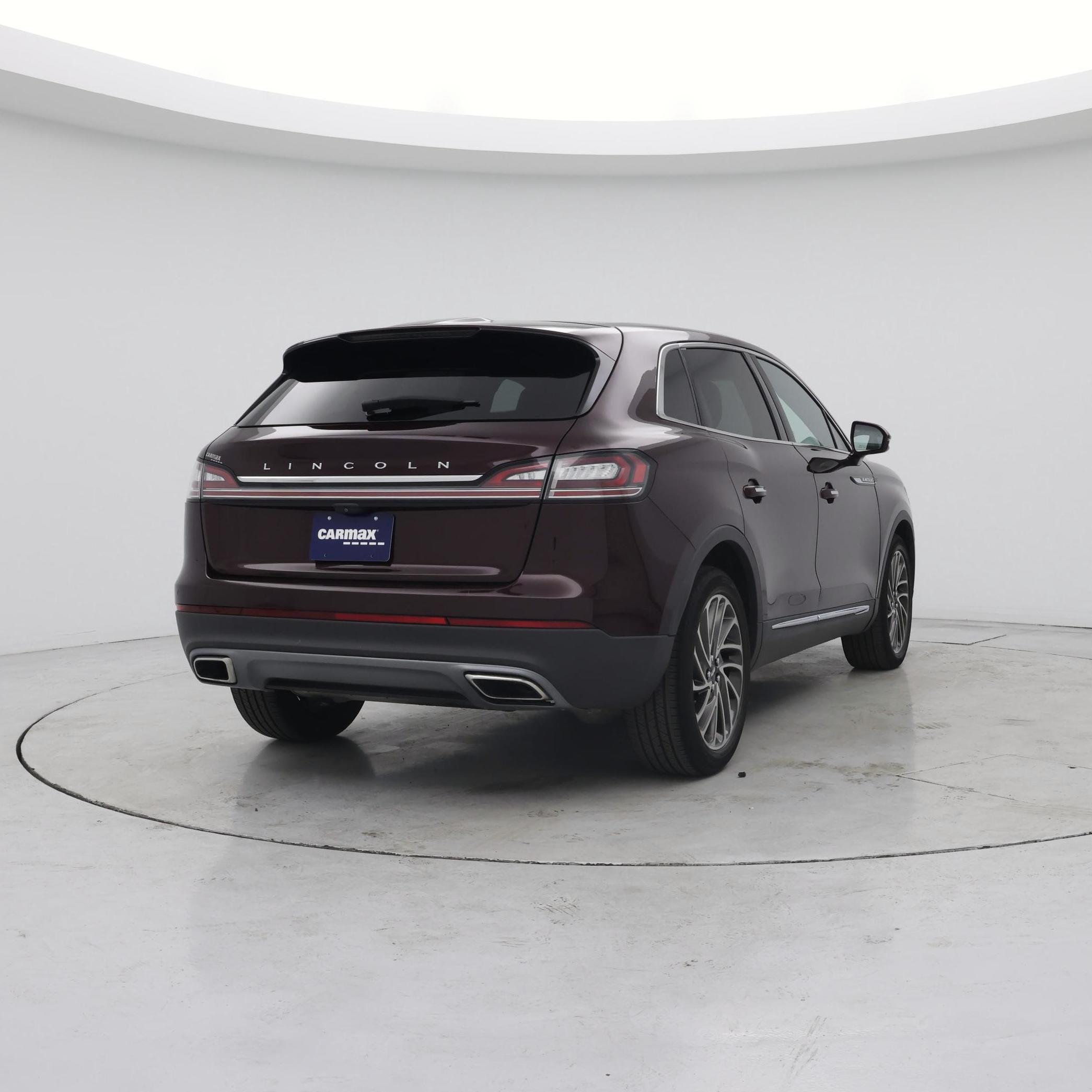 Thumbnail: 2020 Lincoln Nautilus - 8