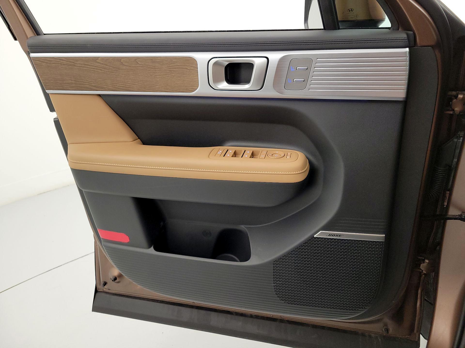 Thumbnail: 2024 Hyundai Santa Fe - 12