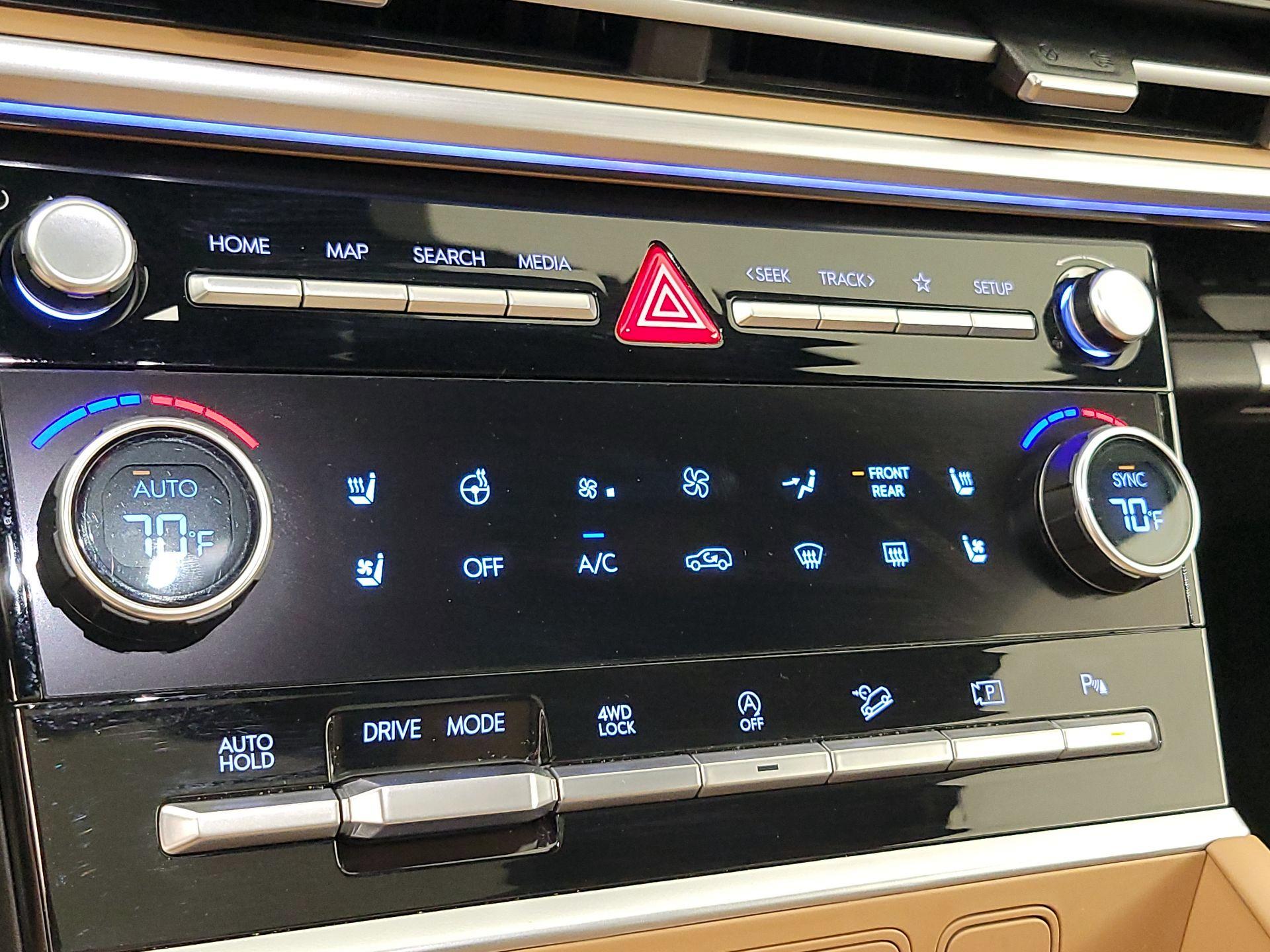 Thumbnail: 2024 Hyundai Santa Fe - 17