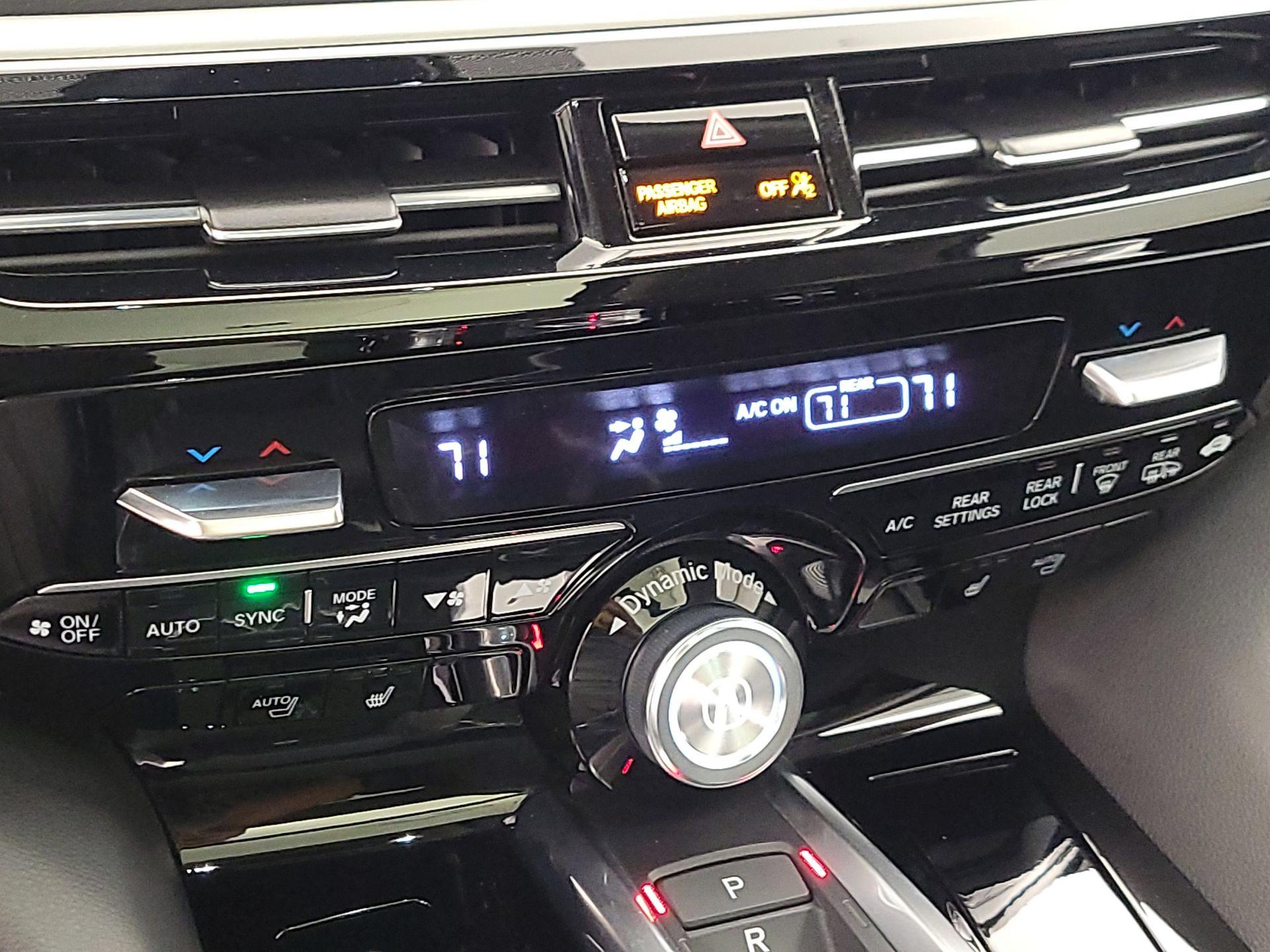 Thumbnail: 2023 Acura MDX - 16