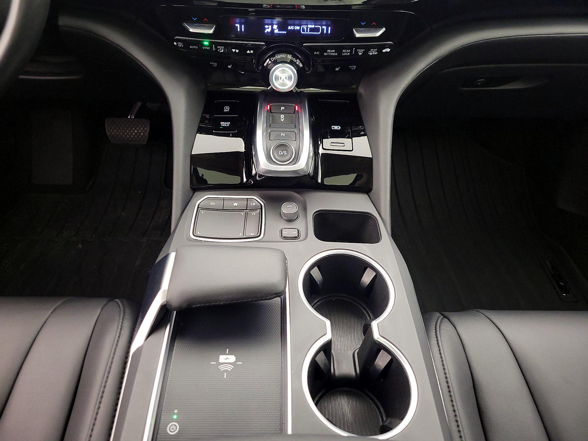 Thumbnail: 2023 Acura MDX - 17