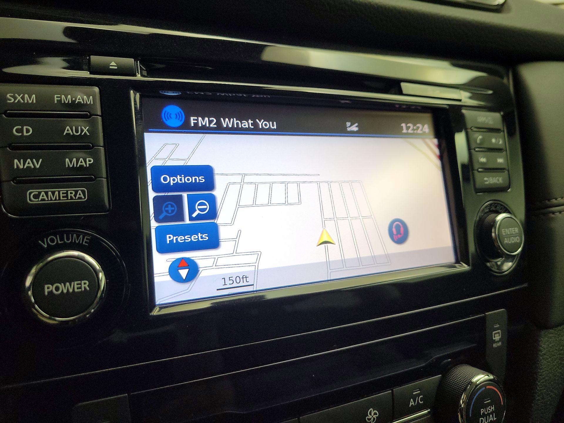 Thumbnail: 2017 Nissan Rogue - 14