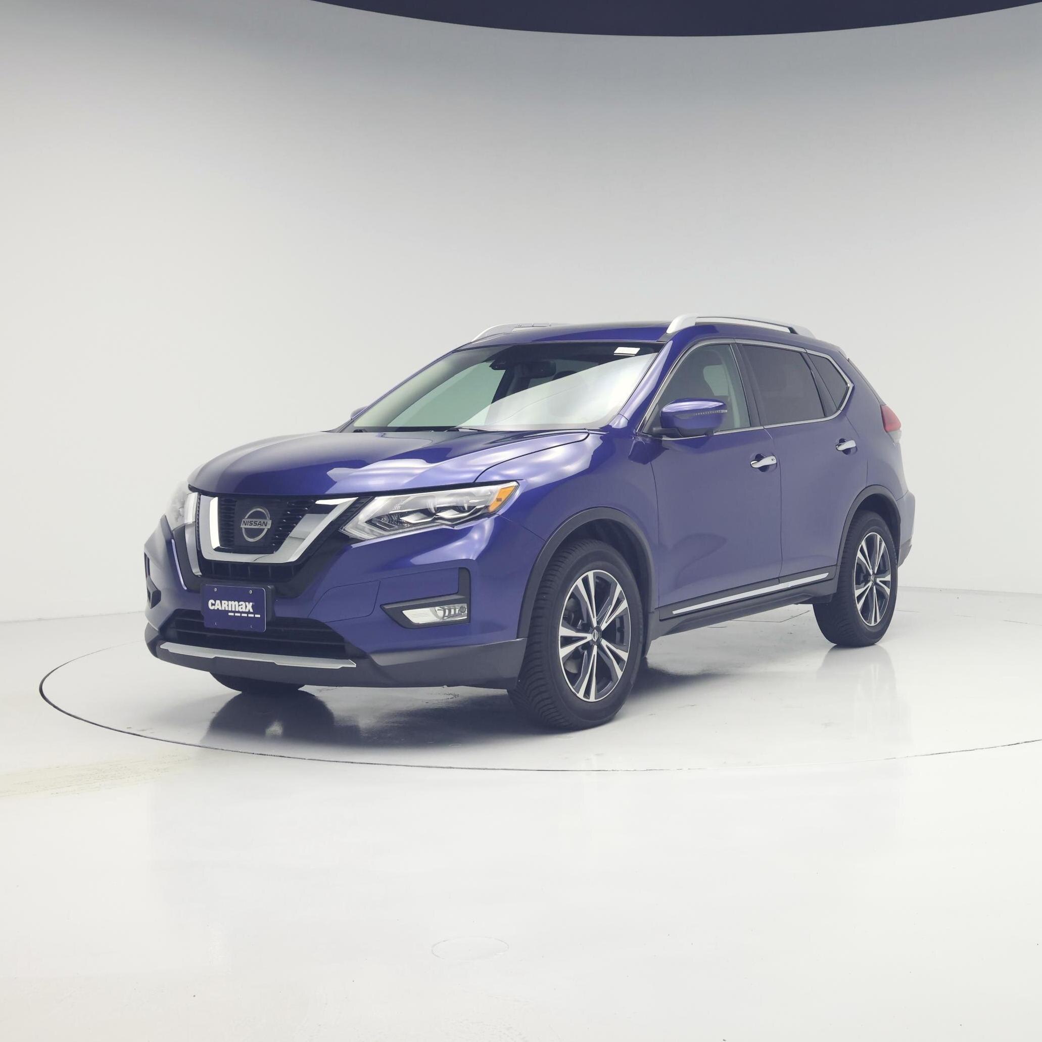Thumbnail: 2017 Nissan Rogue - 4