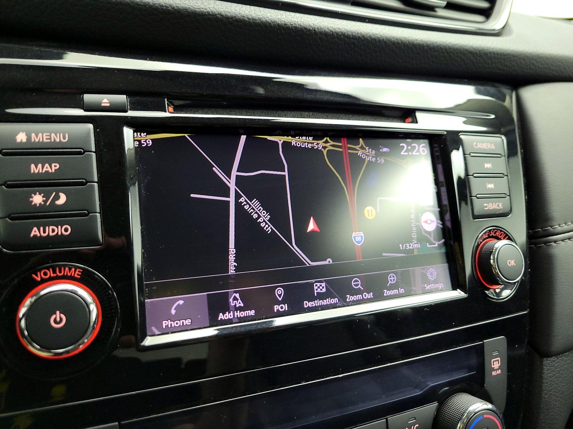 Thumbnail: 2018 Nissan Rogue - 14