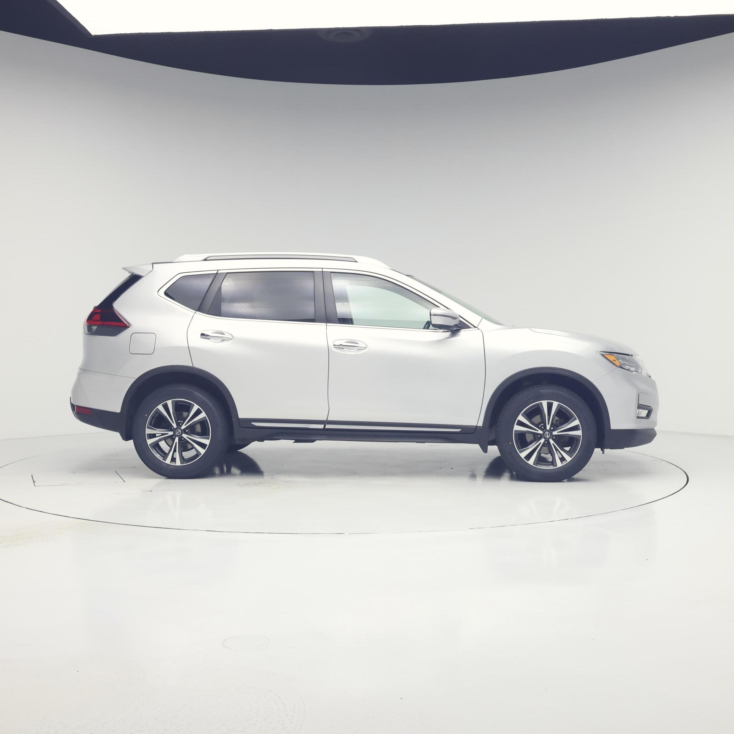 Thumbnail: 2018 Nissan Rogue - 7