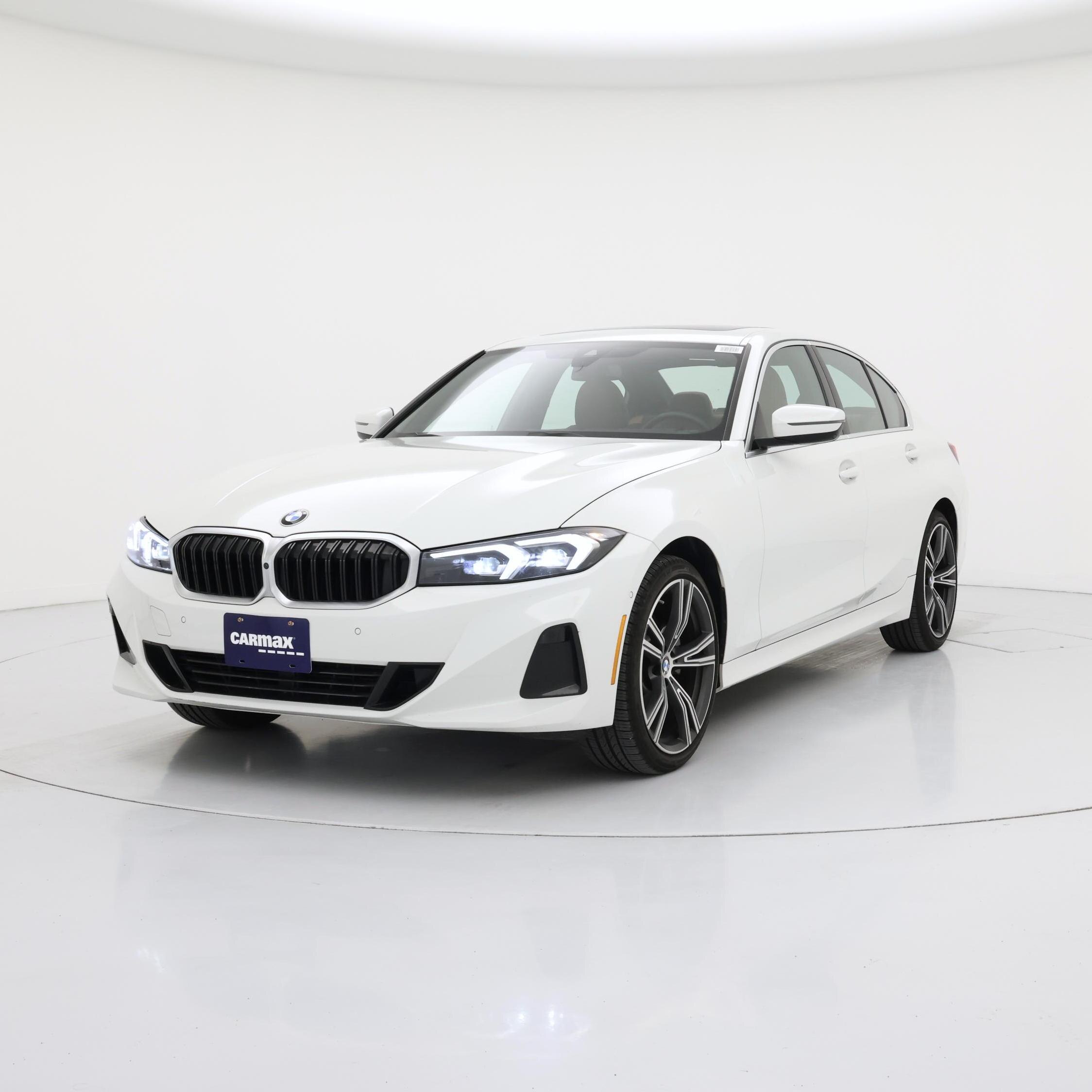 Thumbnail: 2024 BMW 3 Series - 4