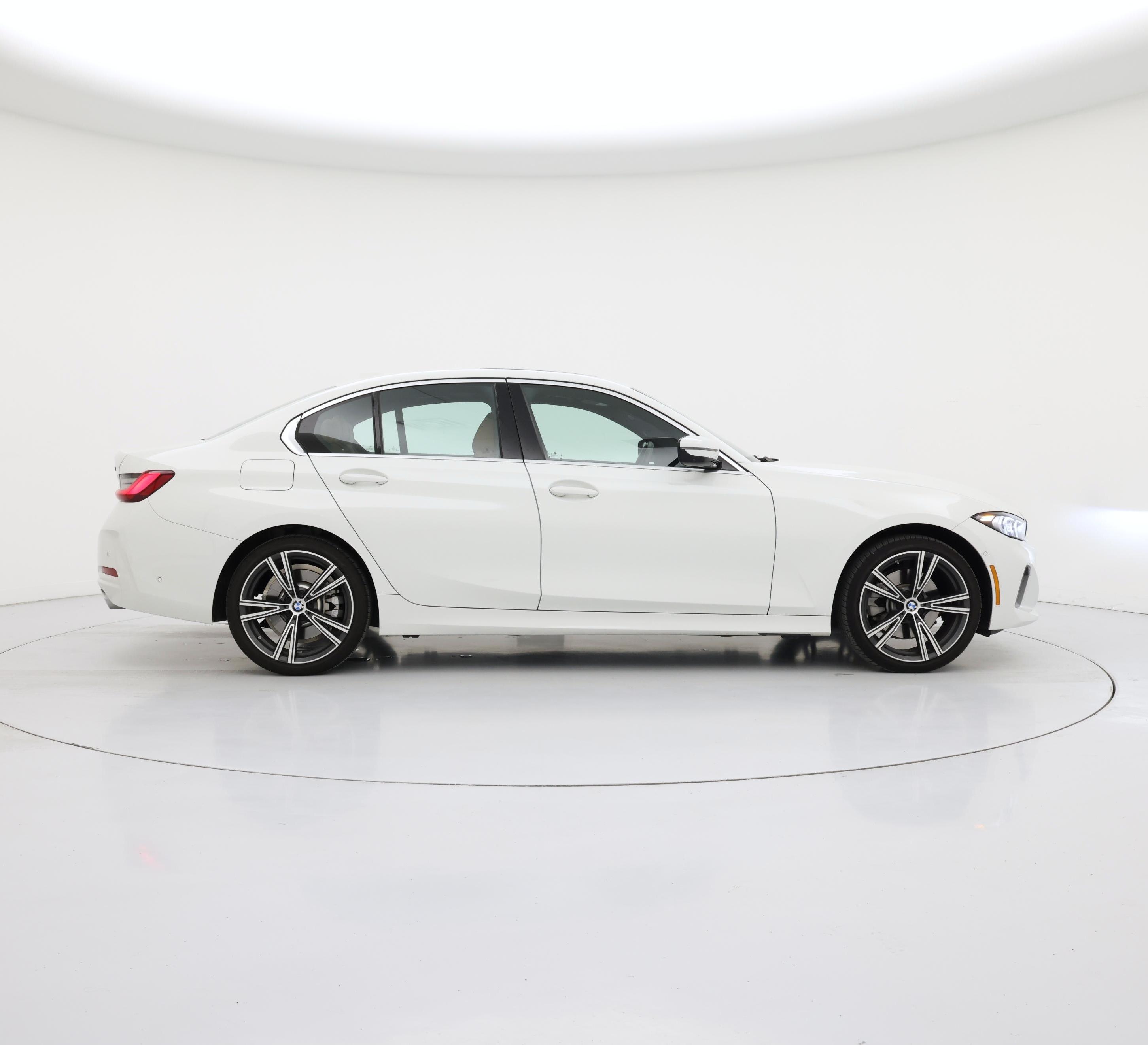 Thumbnail: 2024 BMW 3 Series - 7