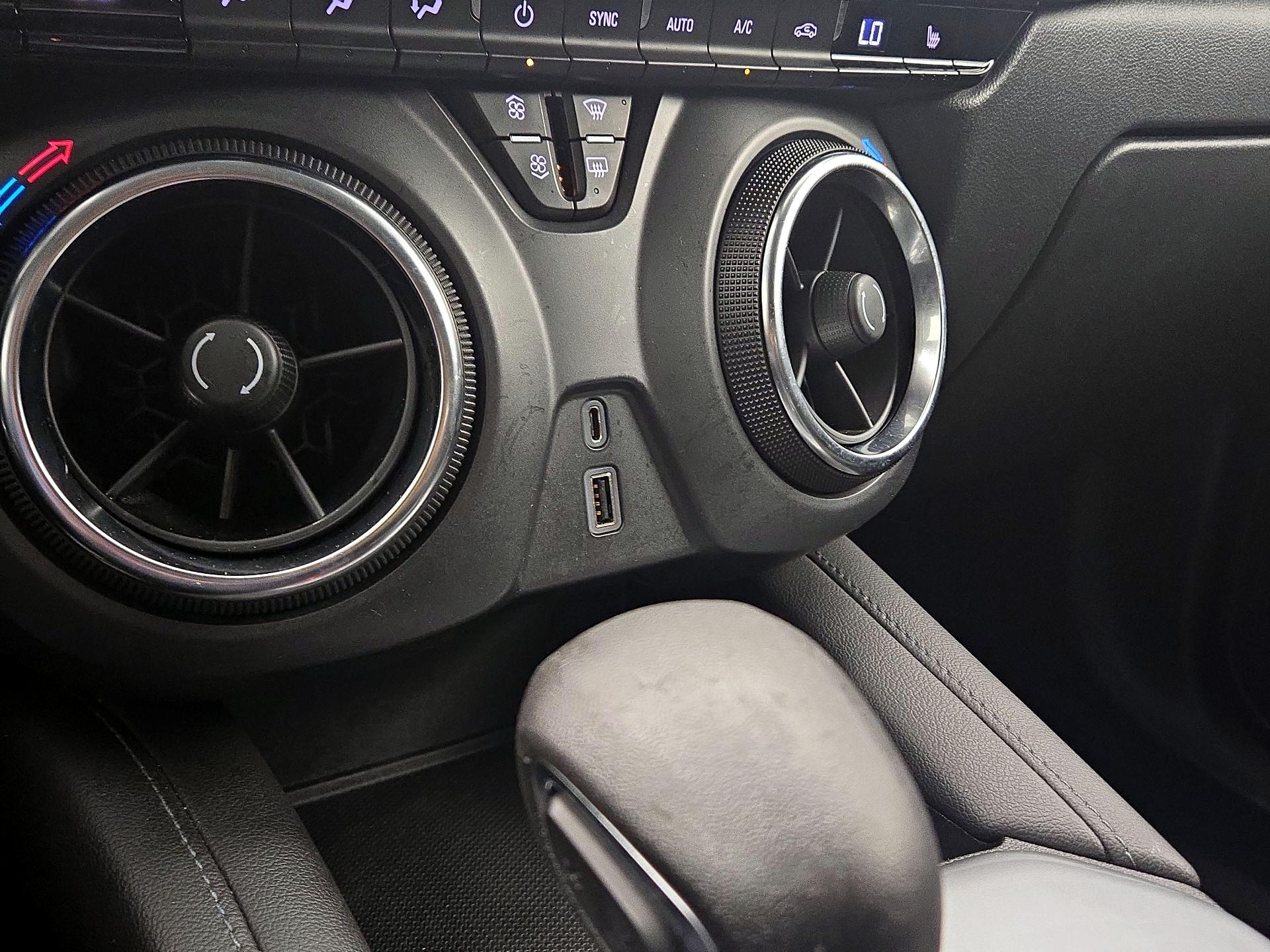 Thumbnail: 2021 Chevrolet Blazer - 18