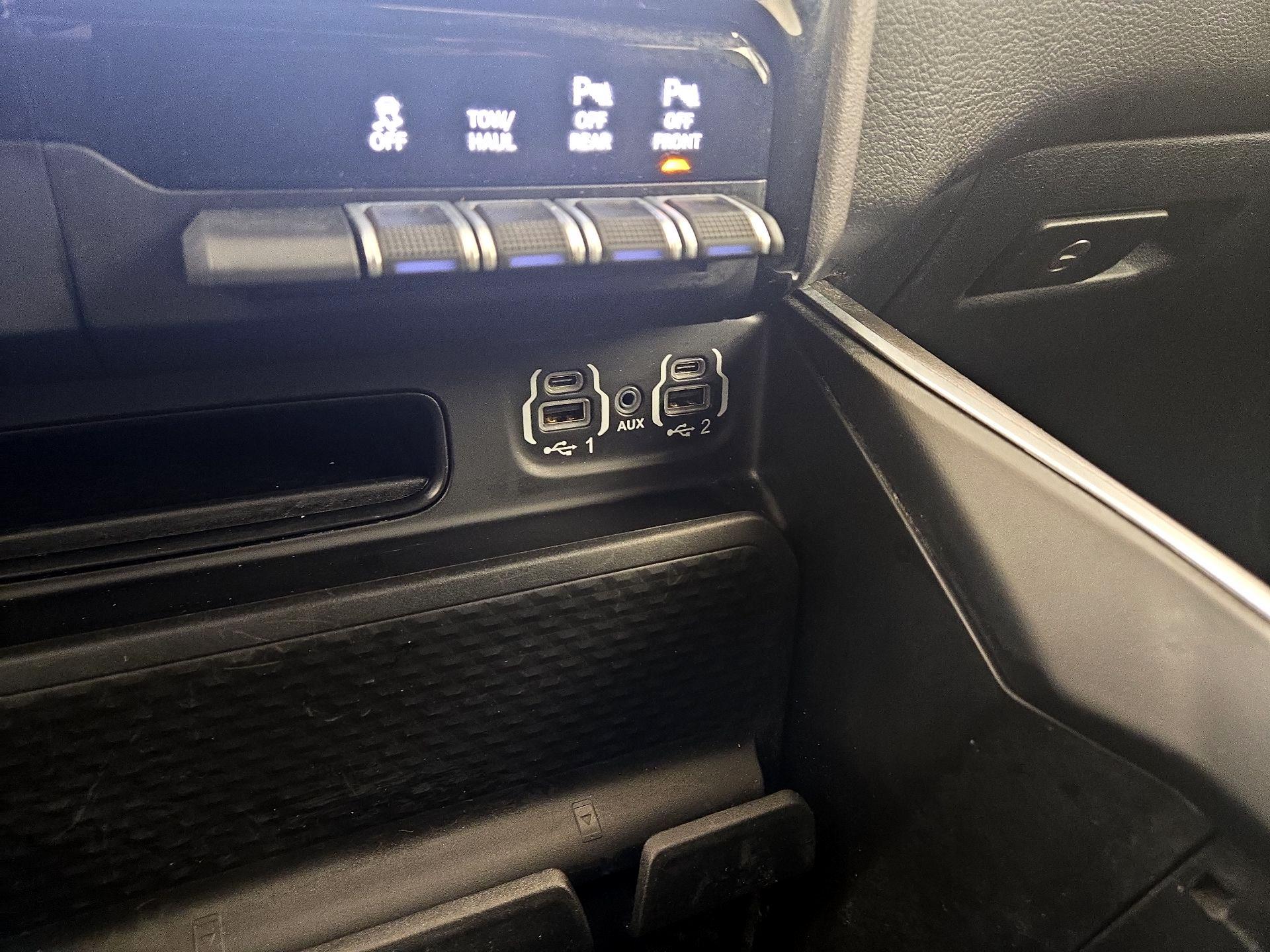 Thumbnail: 2023 RAM 1500 - 19