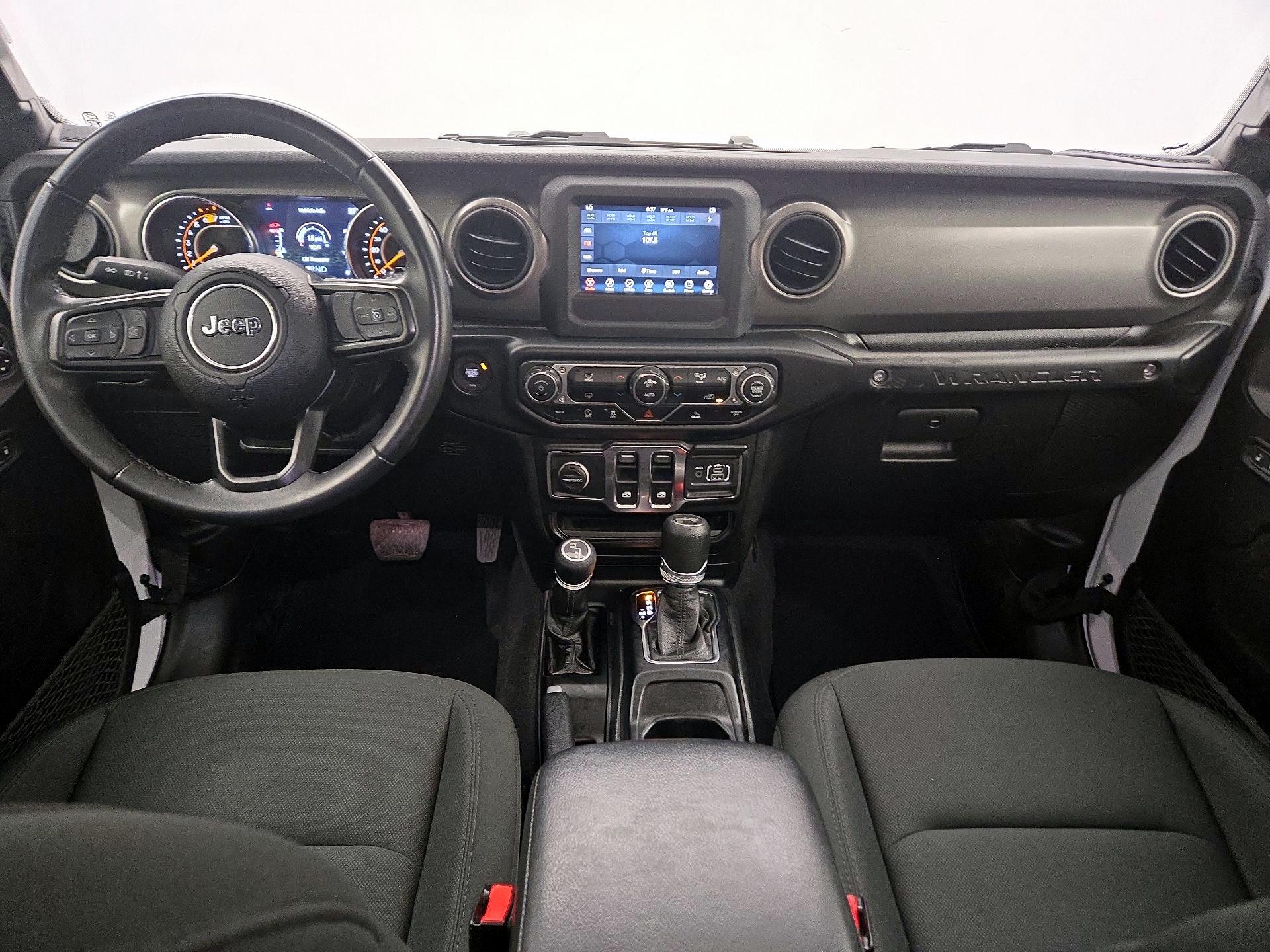 Thumbnail: 2021 Jeep Wrangler - 9