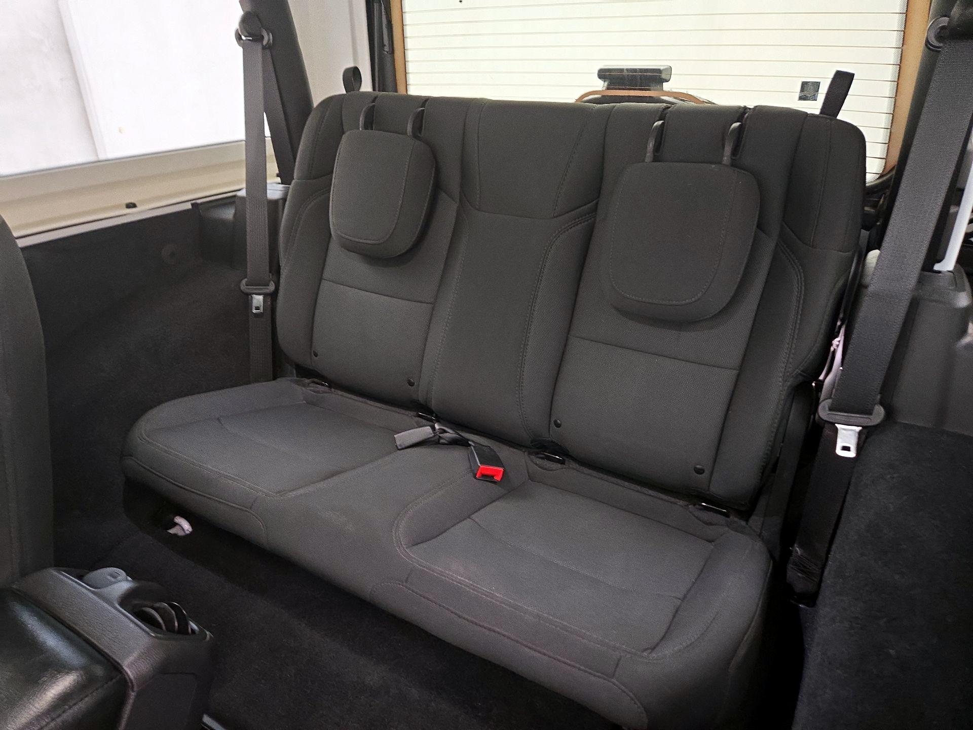 Thumbnail: 2021 Jeep Wrangler - 19