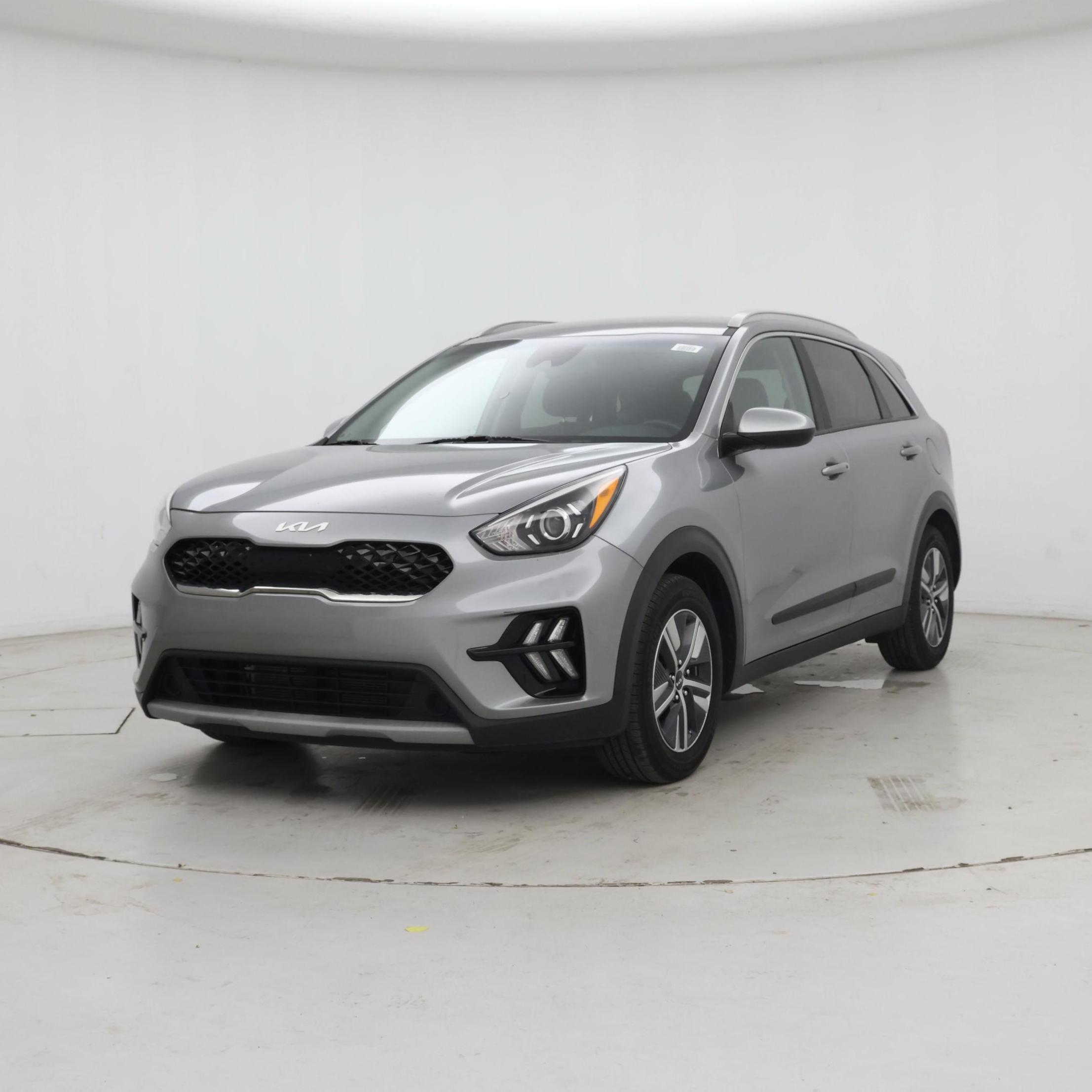 Thumbnail: 2022 Kia Niro - 4