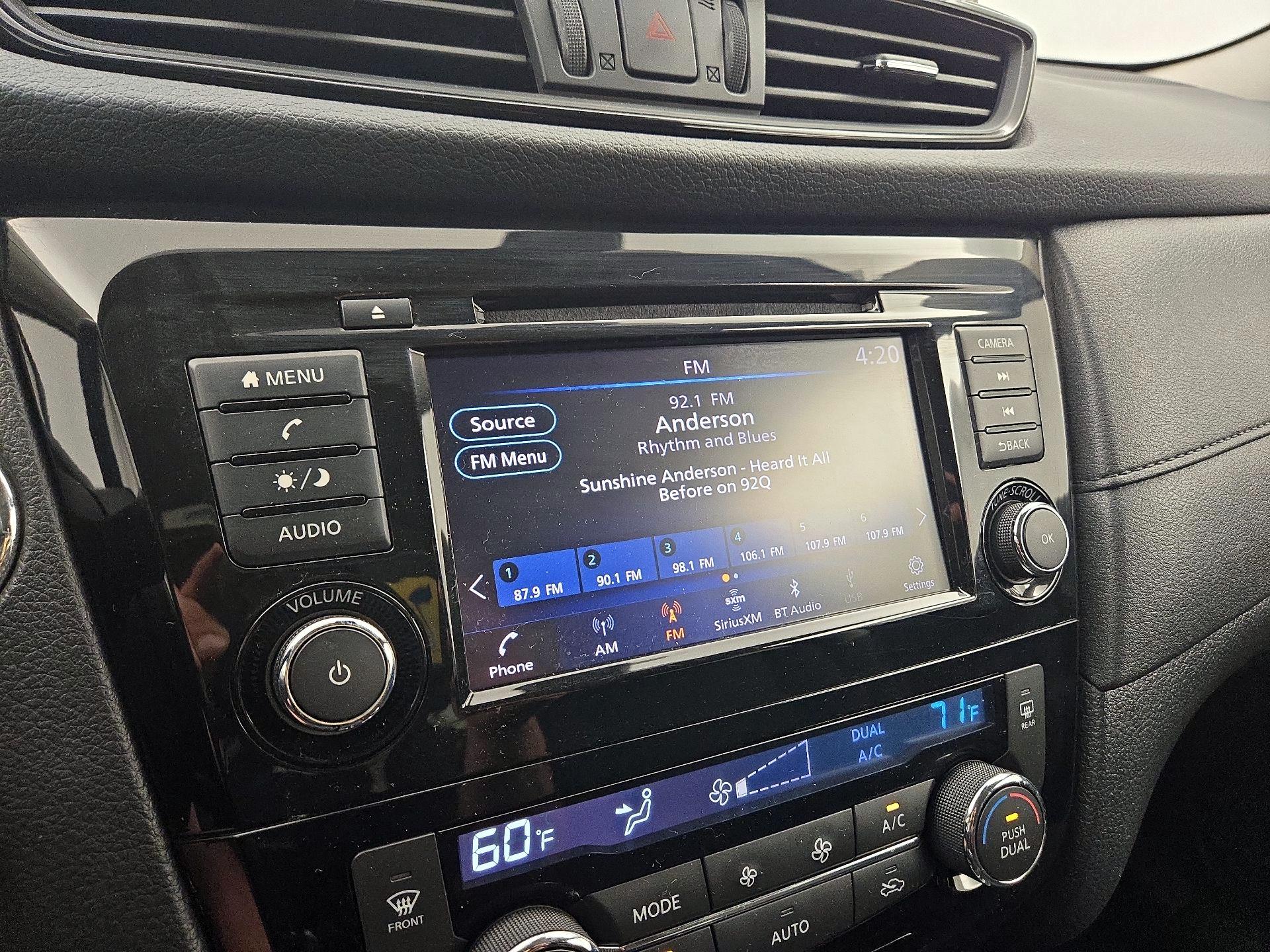 Thumbnail: 2020 Nissan Rogue - 15