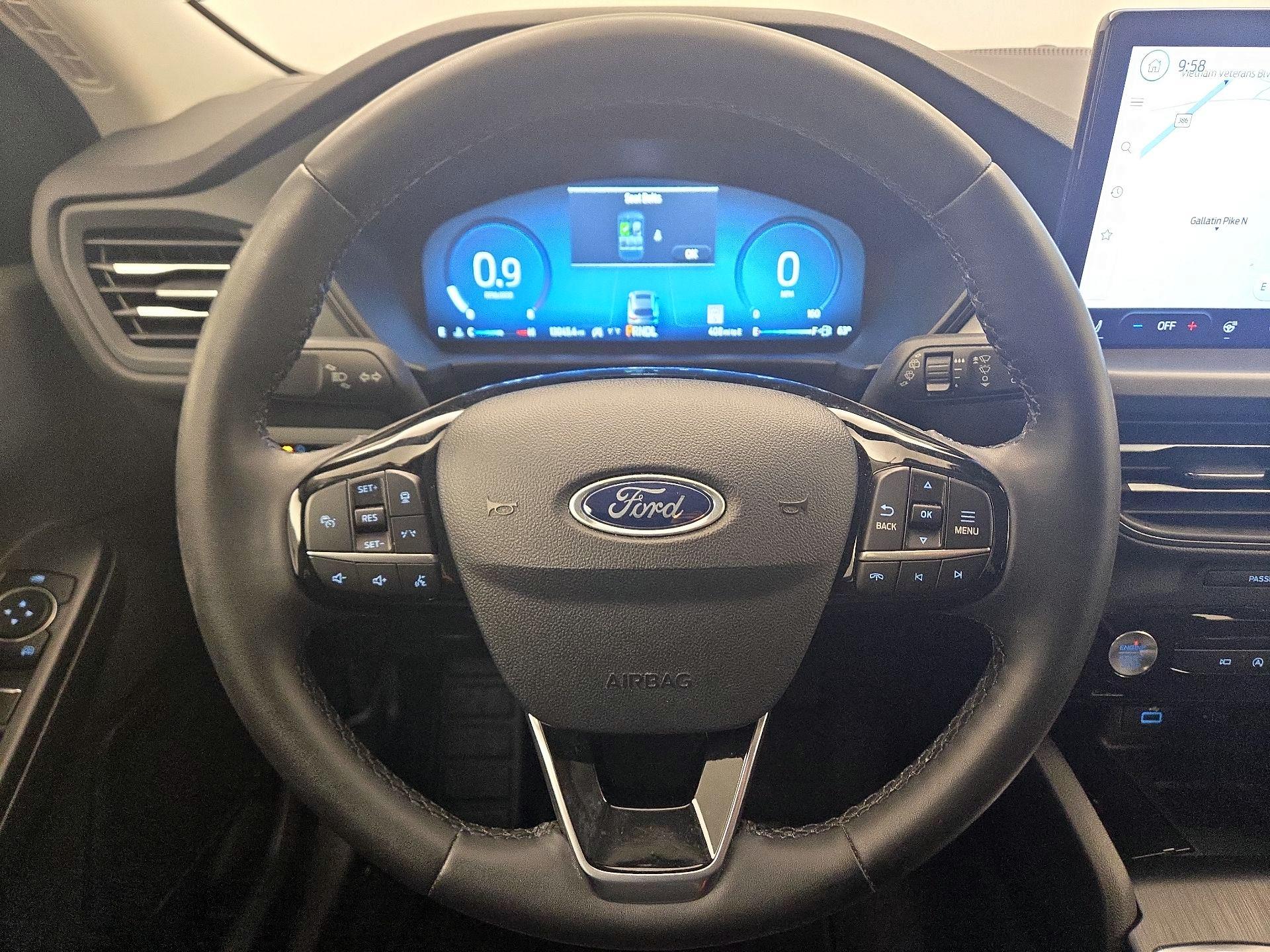 Thumbnail: 2023 Ford Escape - 10