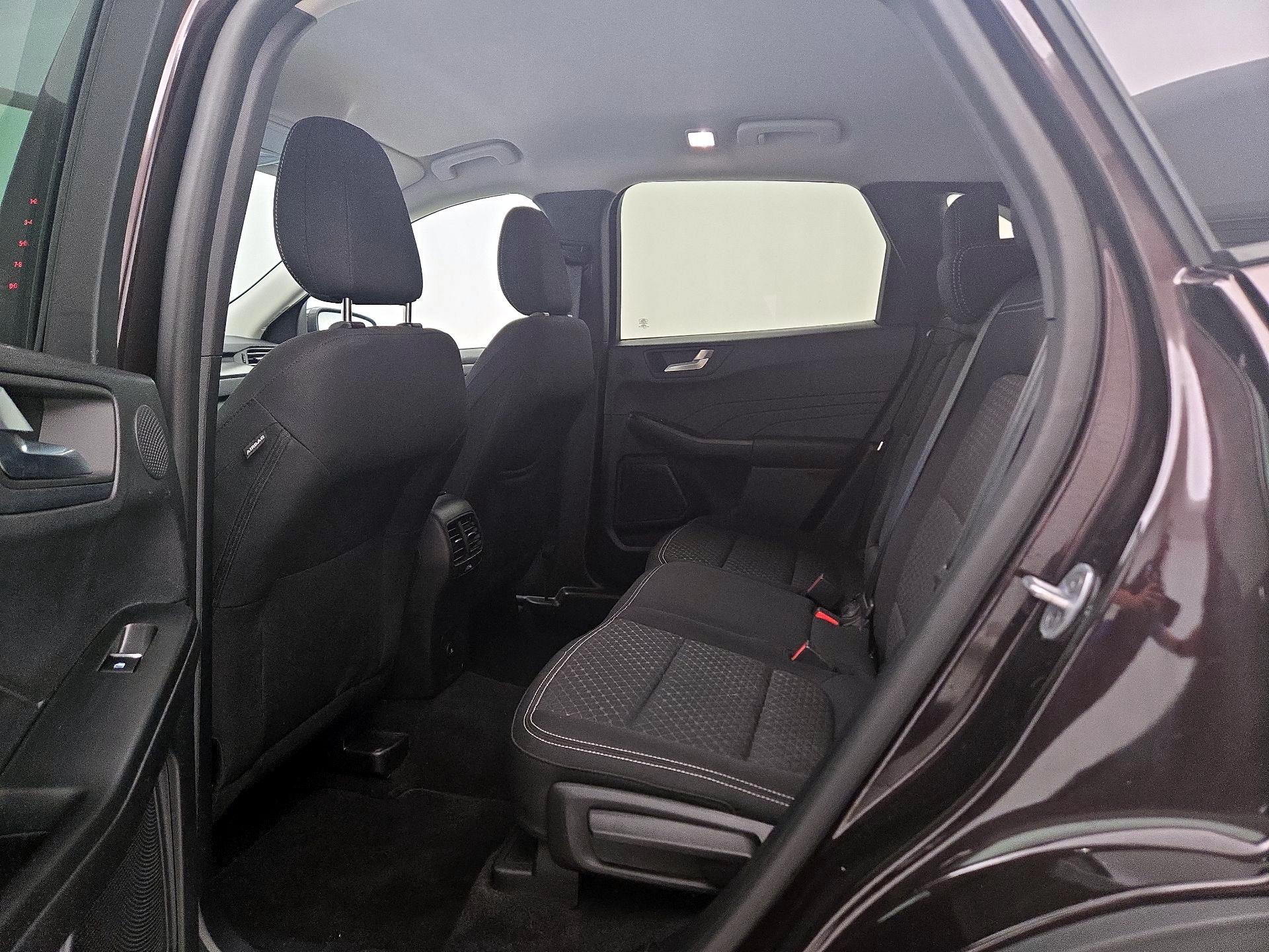 Thumbnail: 2023 Ford Escape - 20