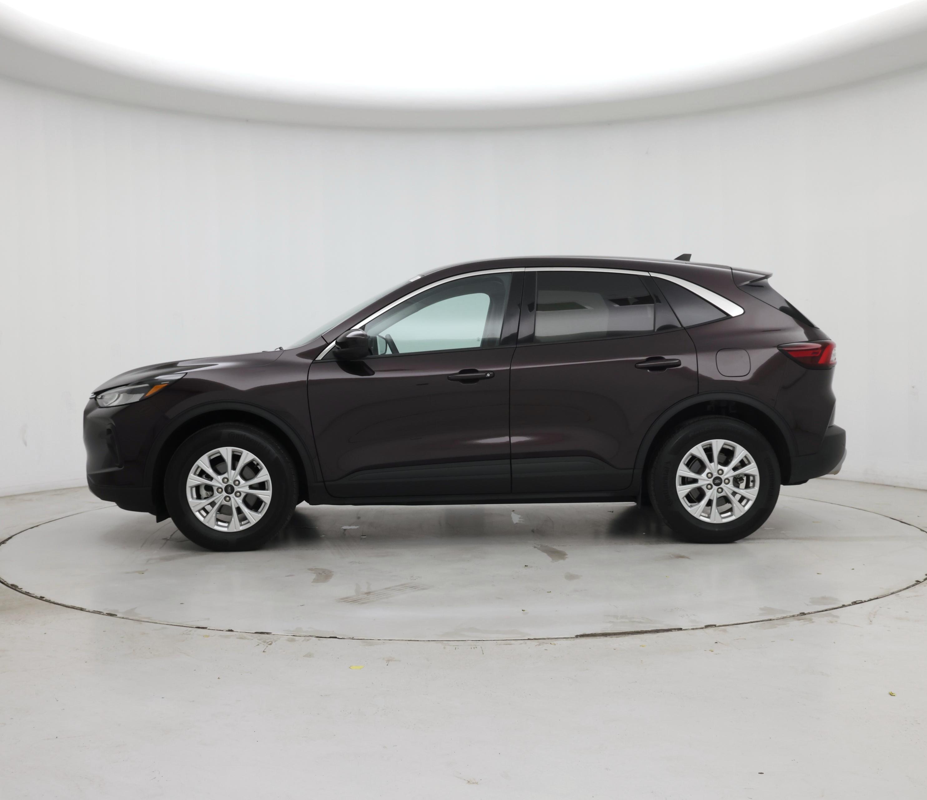 Thumbnail: 2023 Ford Escape - 3