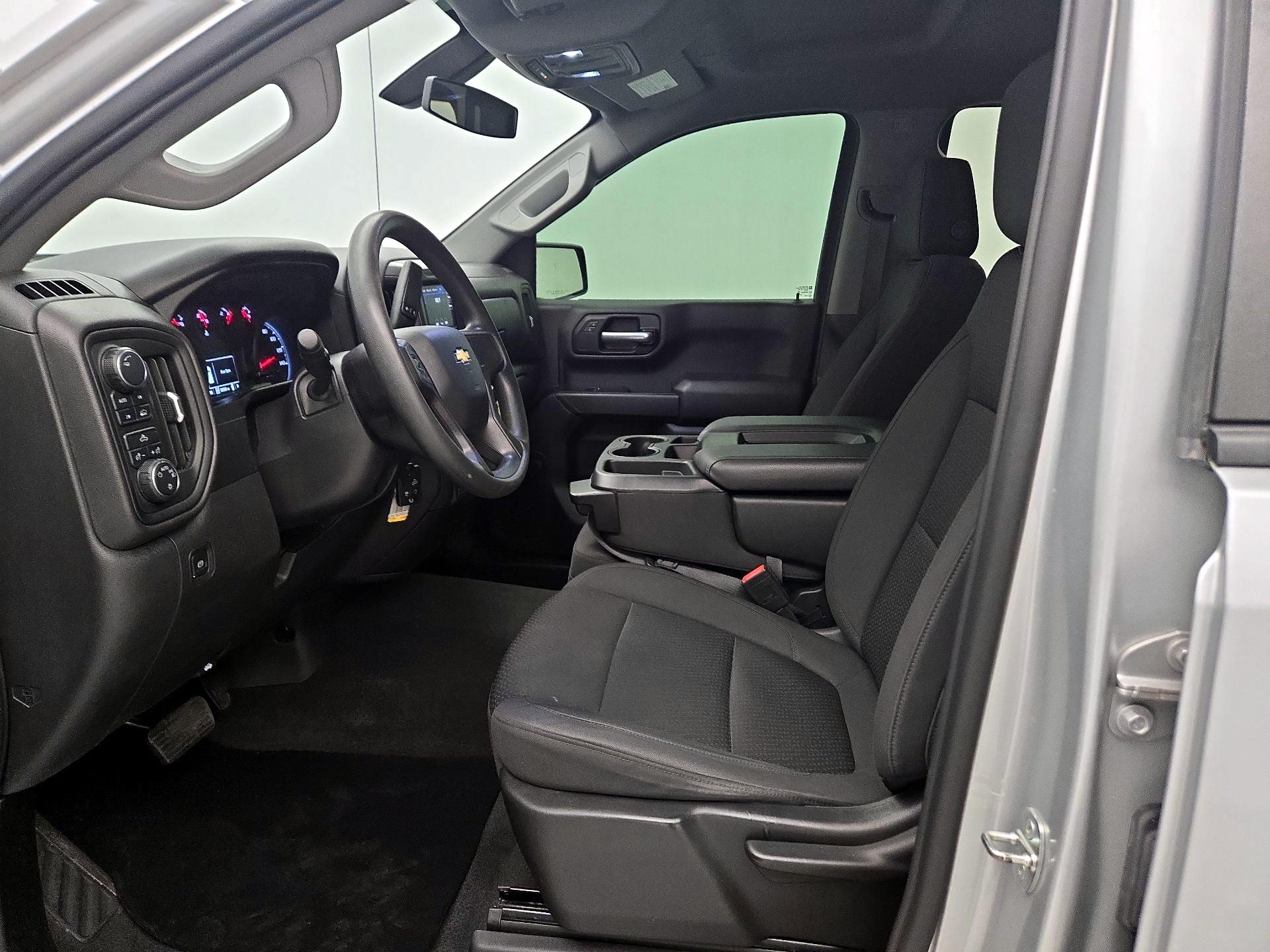 Thumbnail: 2021 Chevrolet Silverado 1500 - 11