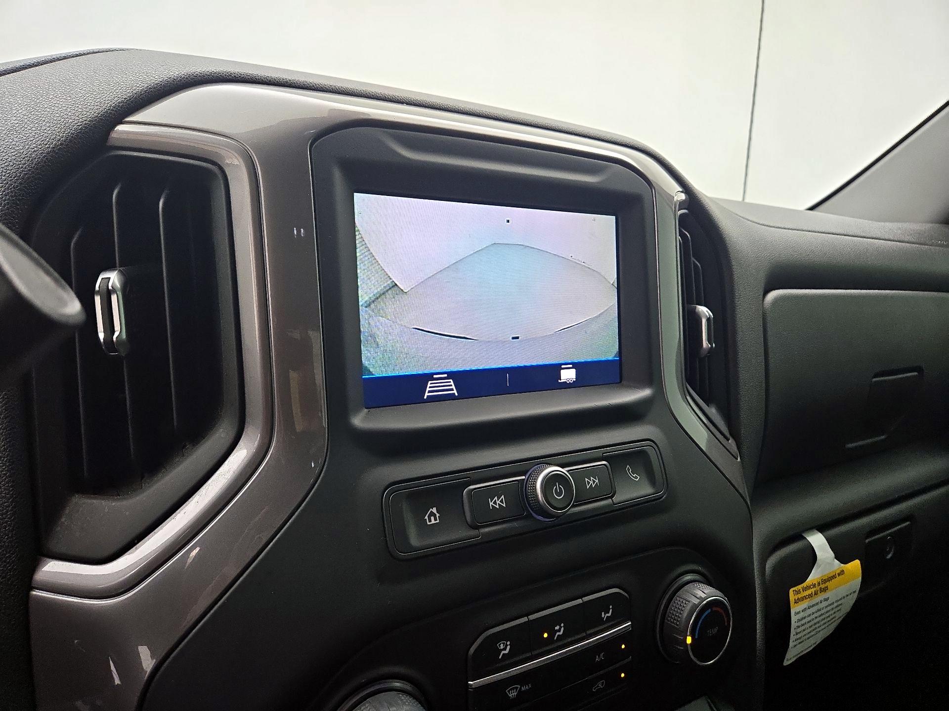 Thumbnail: 2021 Chevrolet Silverado 1500 - 14