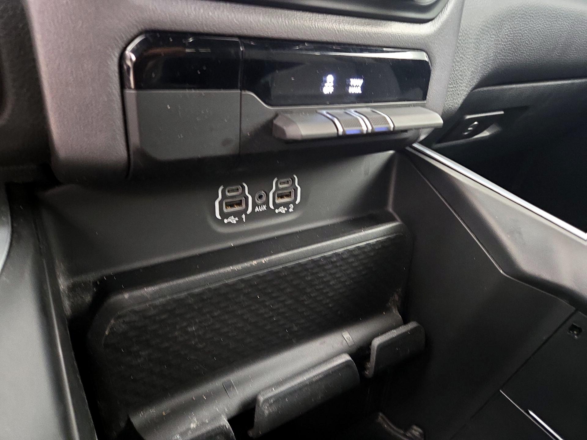 Thumbnail: 2023 RAM 1500 - 18