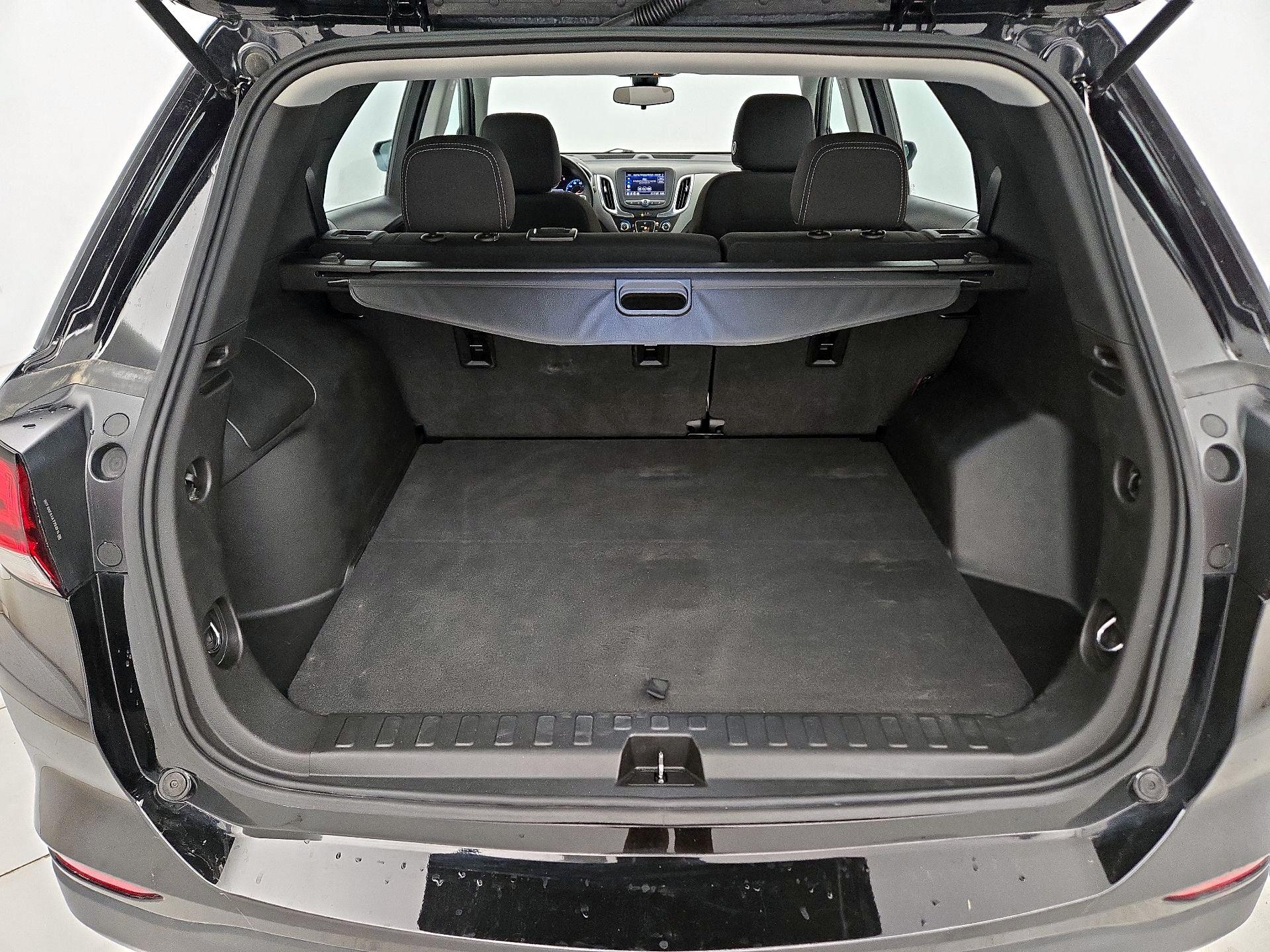 Thumbnail: 2022 Chevrolet Equinox - 20