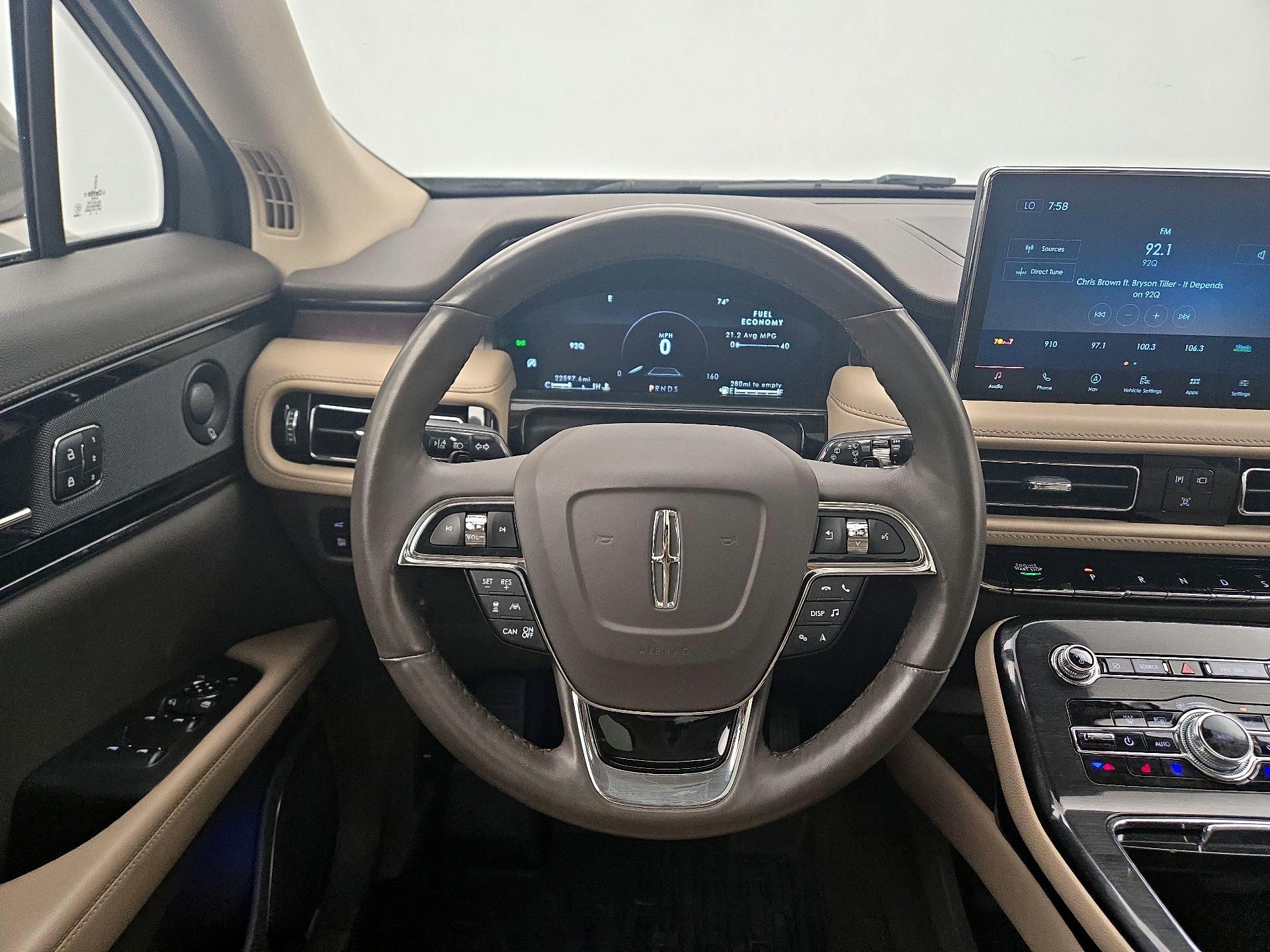 Thumbnail: 2023 Lincoln Nautilus - 10