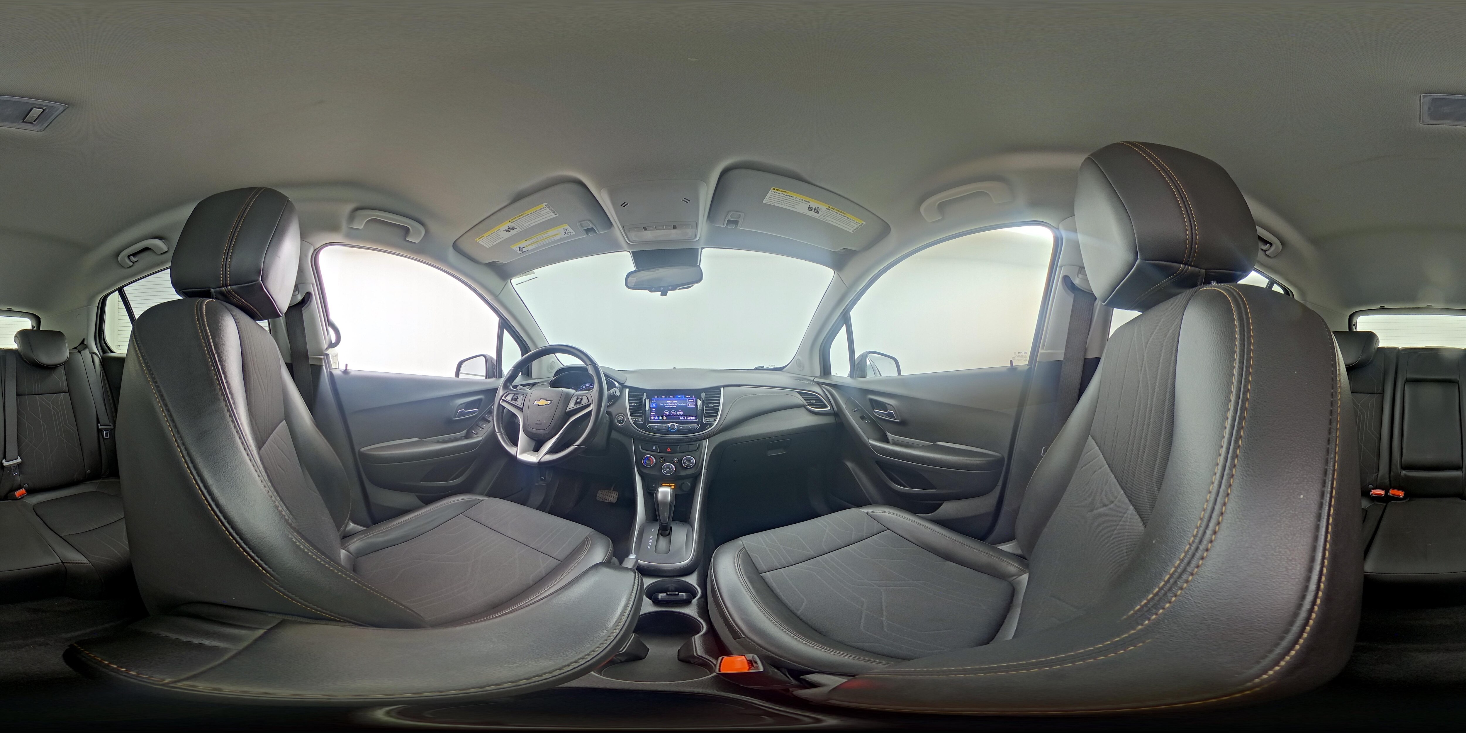 2022 Chevrolet Trax LT - Photo 24