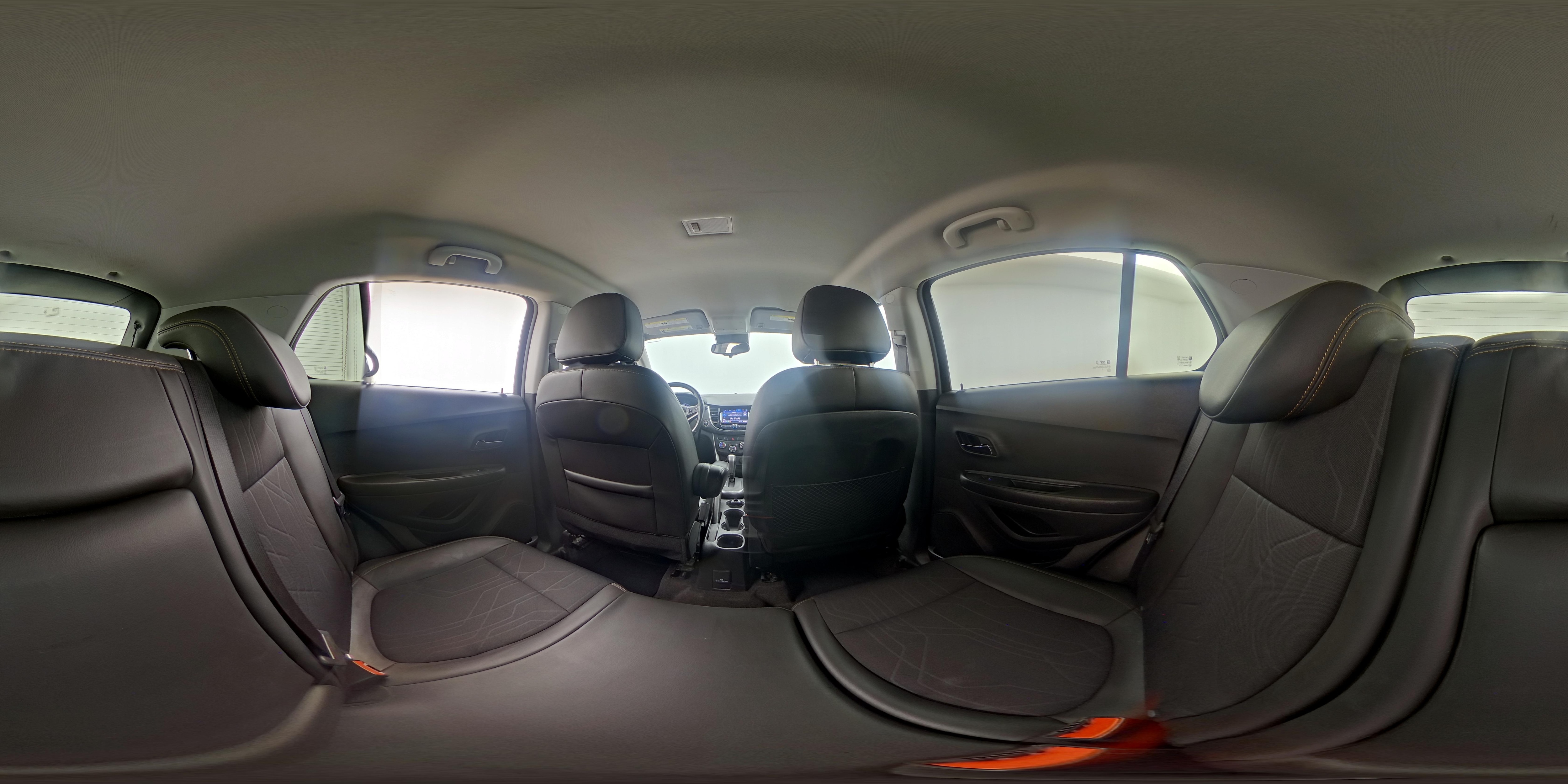 2022 Chevrolet Trax LT - Photo 25