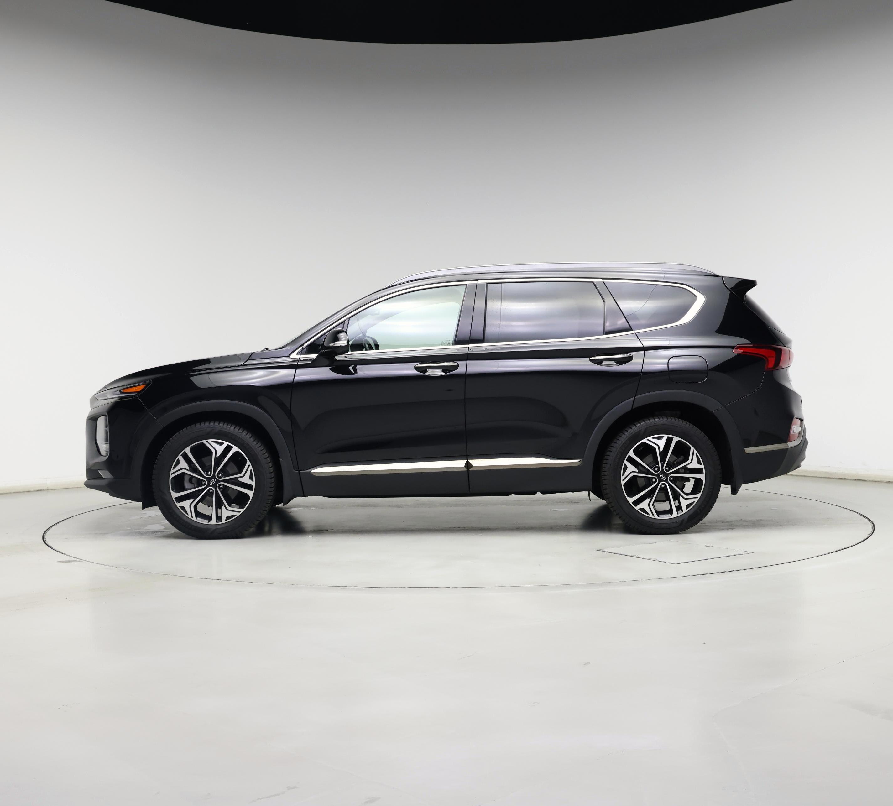Thumbnail: 2020 Hyundai Santa Fe - 3